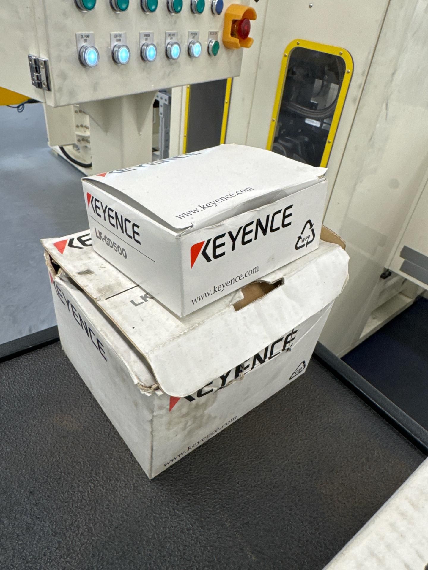 Keyence LS-9000 Series Micrometer Measuring Instruments - Image 4 of 12