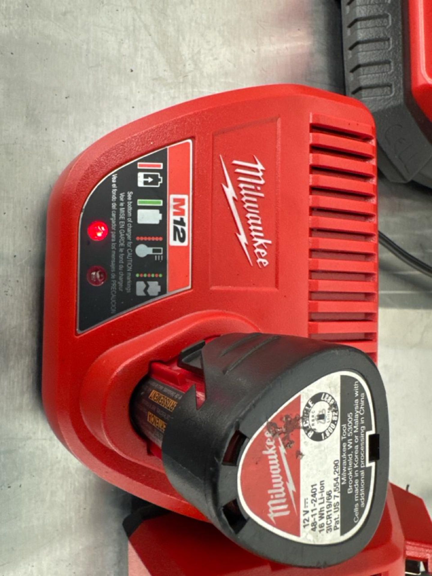 Milwaukee battery chargers - Image 4 of 4