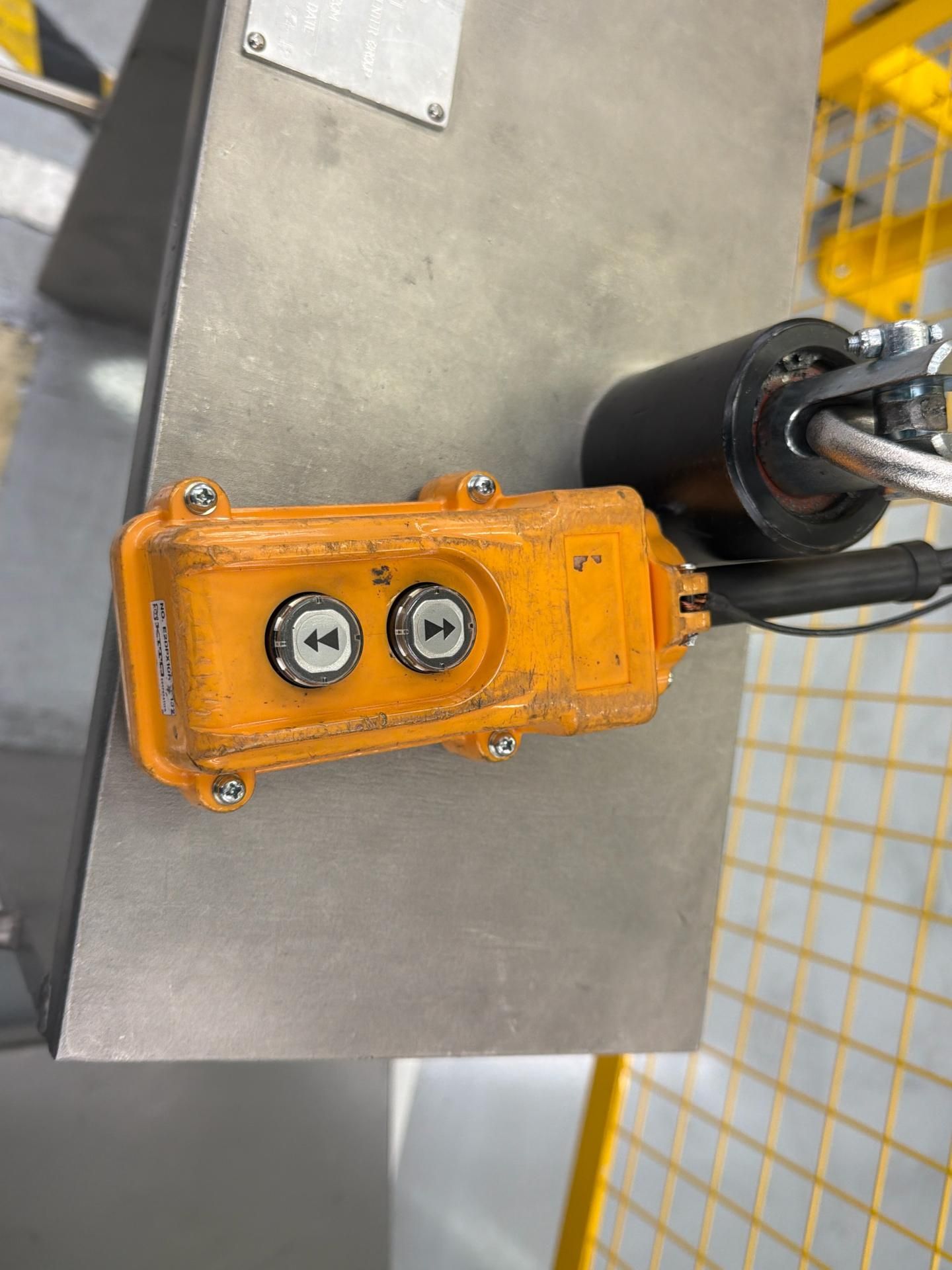 11' x 15' Carpenter Crain Hoist Station - Image 3 of 7