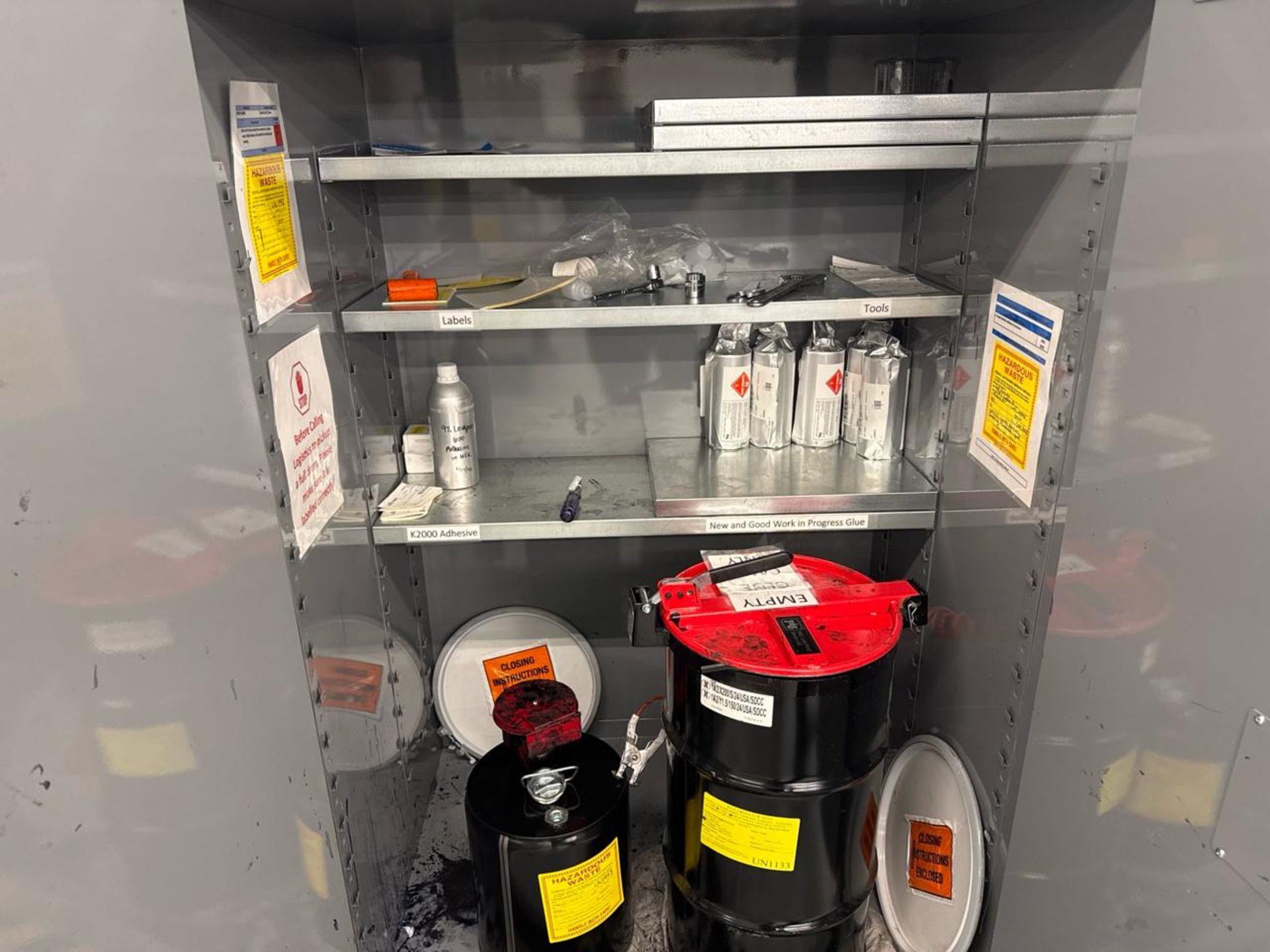 Justrite flammable storage cabinet - Image 2 of 3