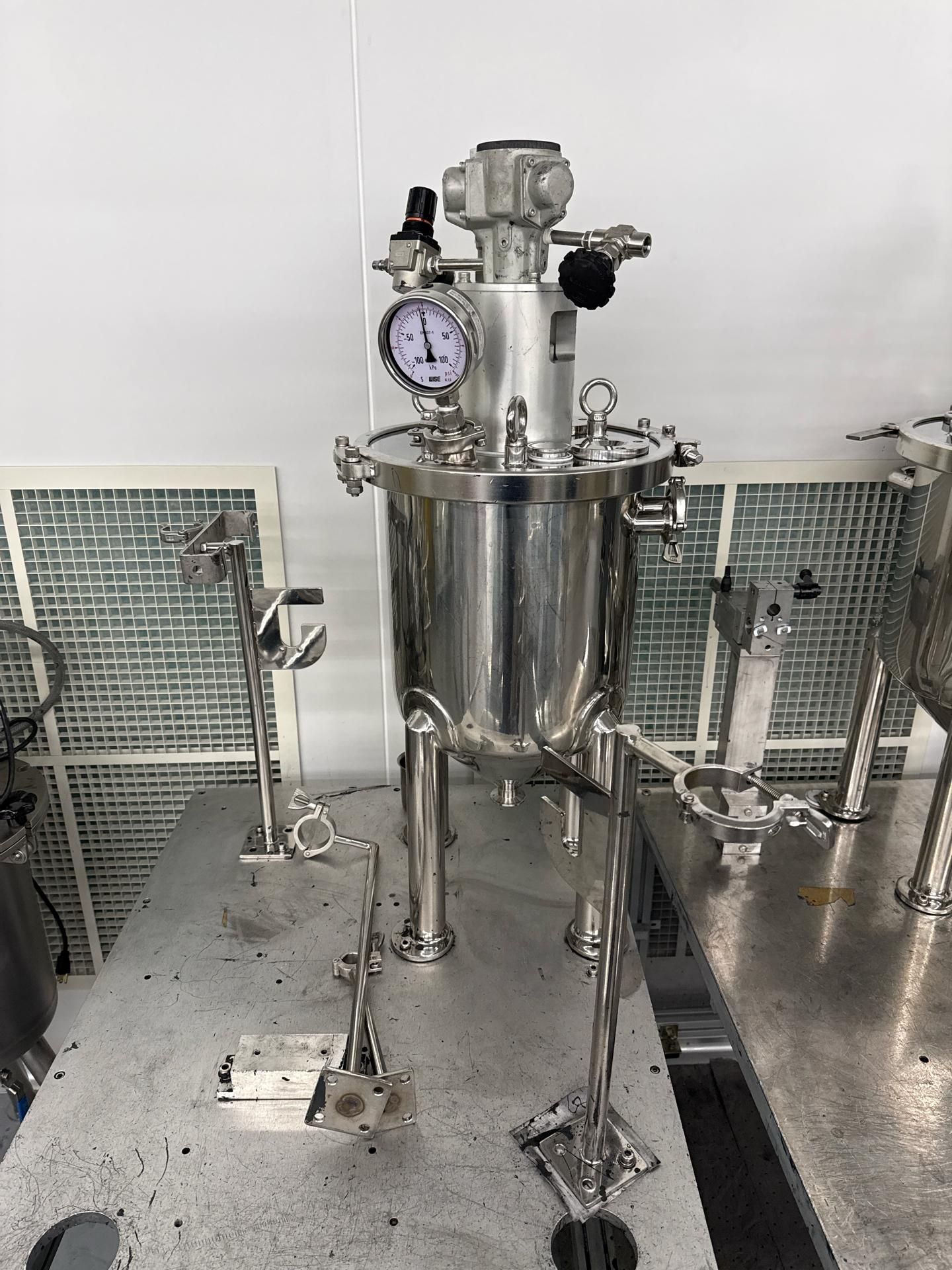 Mobile Stainless Steel Chamber - Image 2 of 7