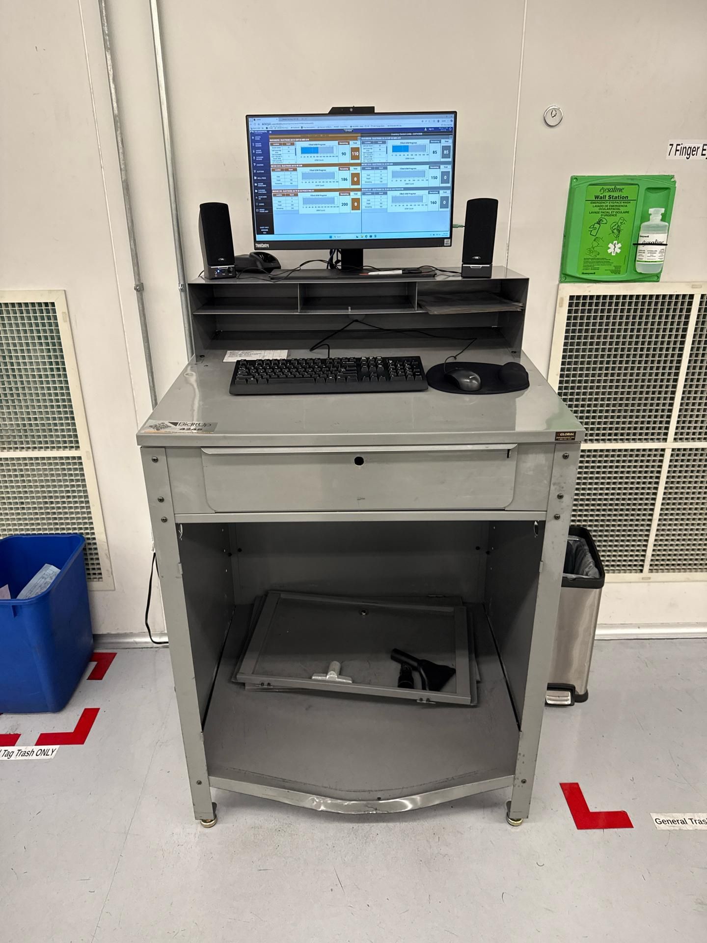 Work Station 34” x 30” x 53”