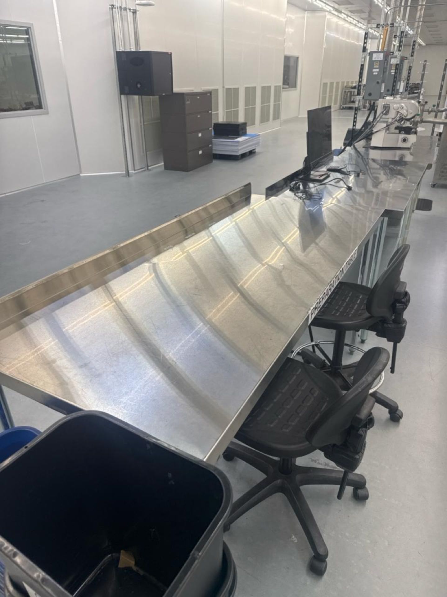 Stainless steel lab tables - Image 3 of 4