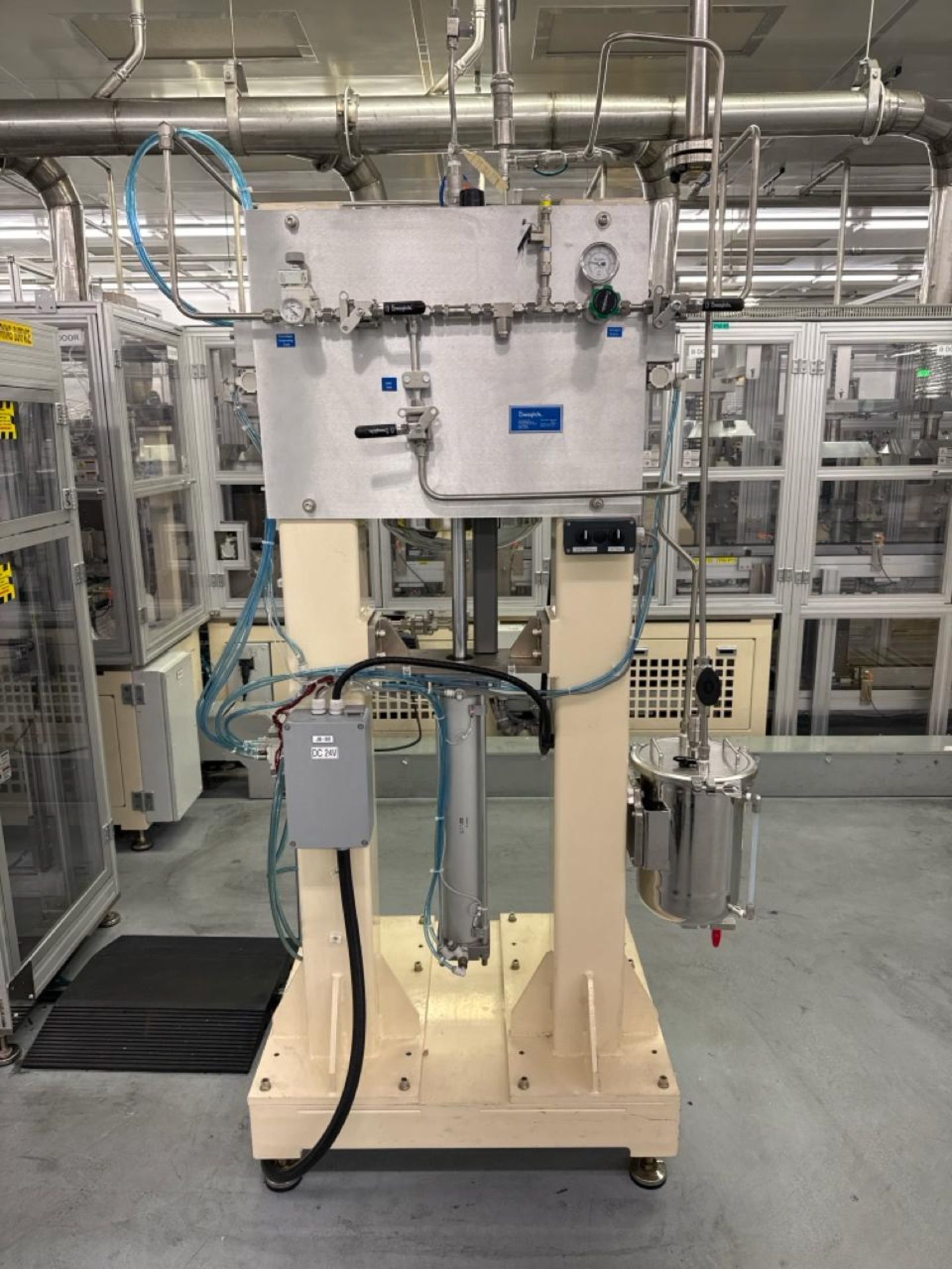 Battery cell electrolyte filling/Wetting/ Sealing assembly - Image 2 of 12