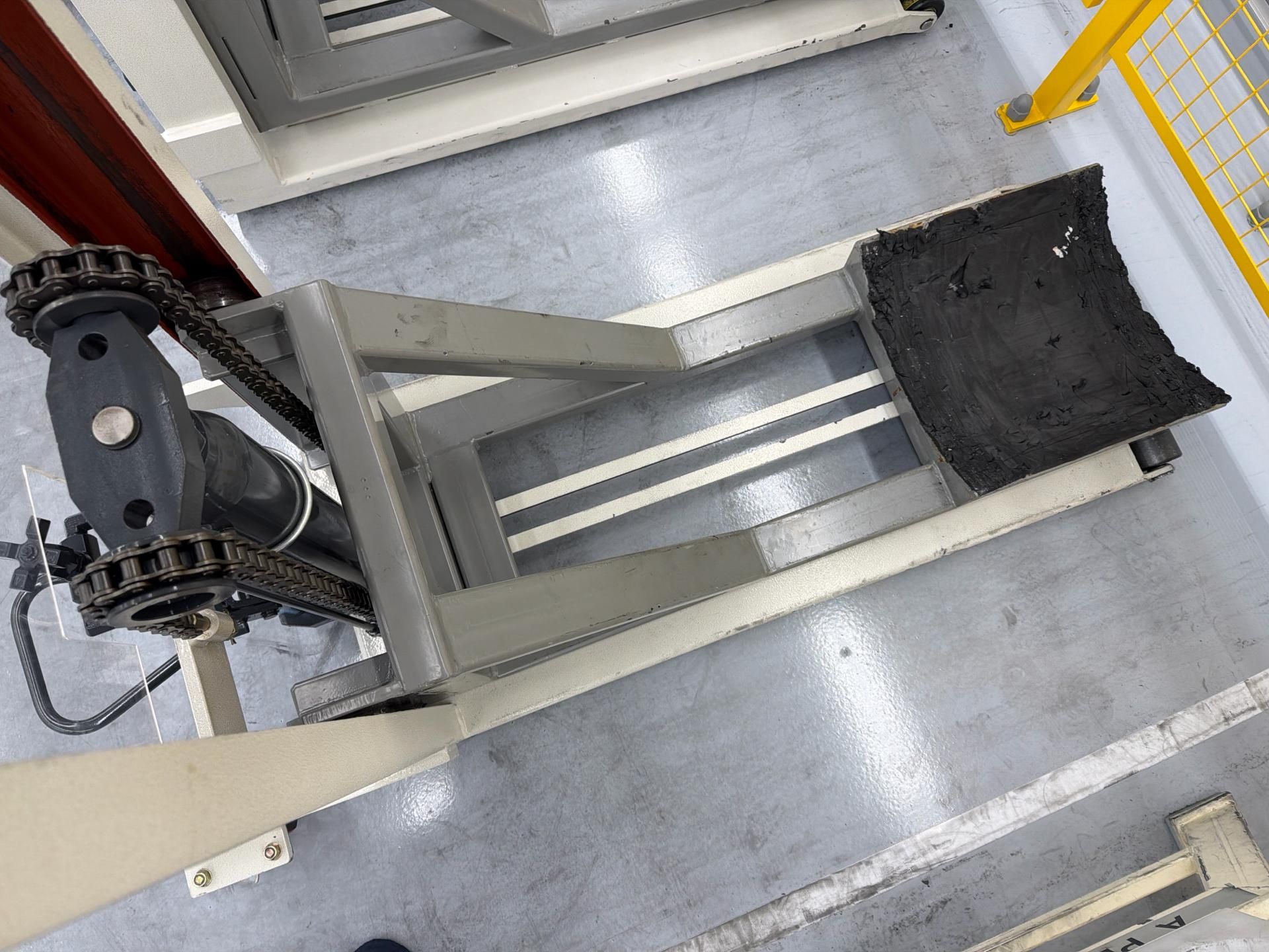 SOOSUNG Pallet Lift Cart/ Loader - Image 9 of 9