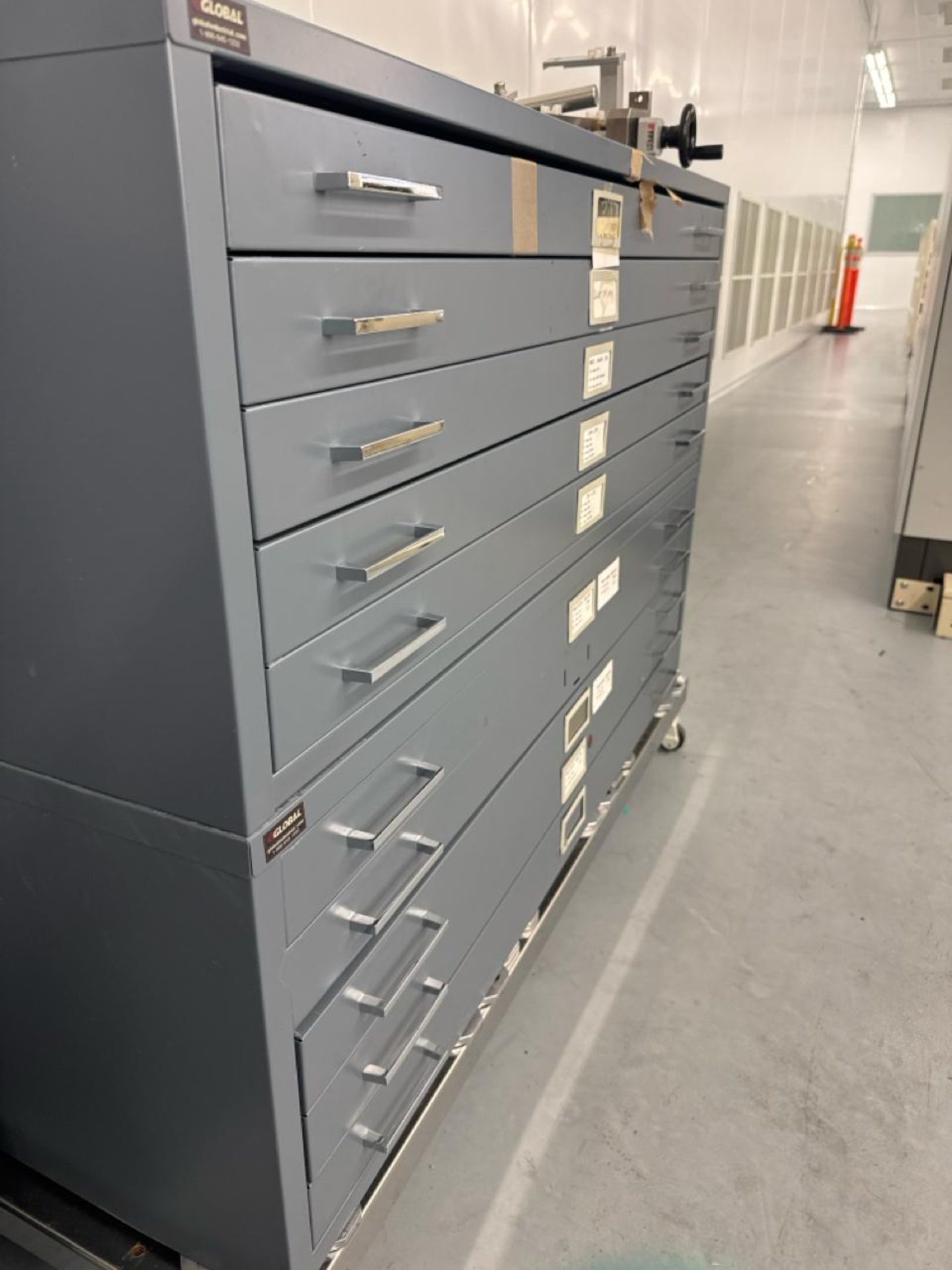 Drawing storage cabinets - Image 4 of 4