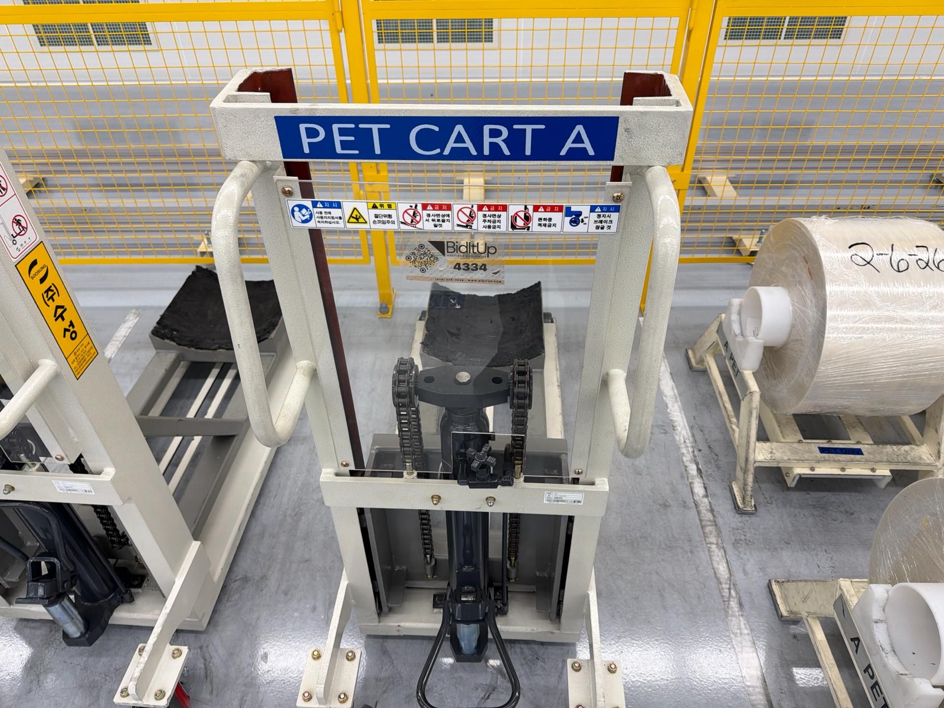 SOOSUNG Pallet Lift Cart/ Loader - Image 8 of 9