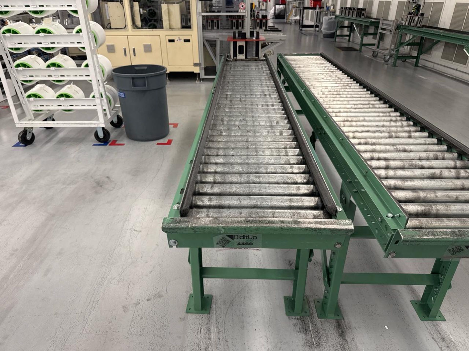 Roach 12' Roller Conveyor - Image 3 of 3