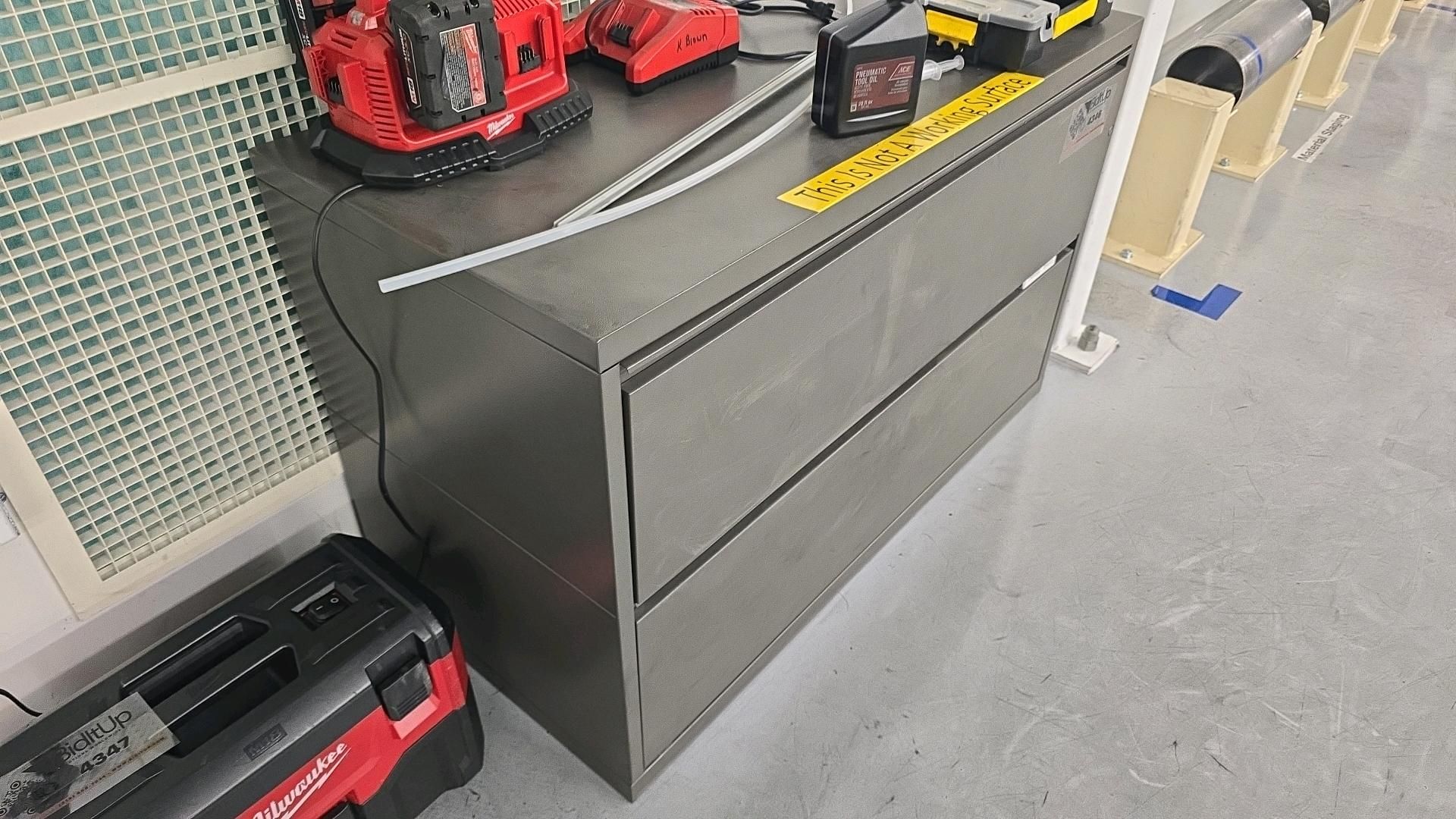 2 Drawer File Cabinet - Image 2 of 4