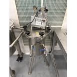 Stainless Steel Chamber W/ GAST Vacuum Pump Model: Doa-P704-AA