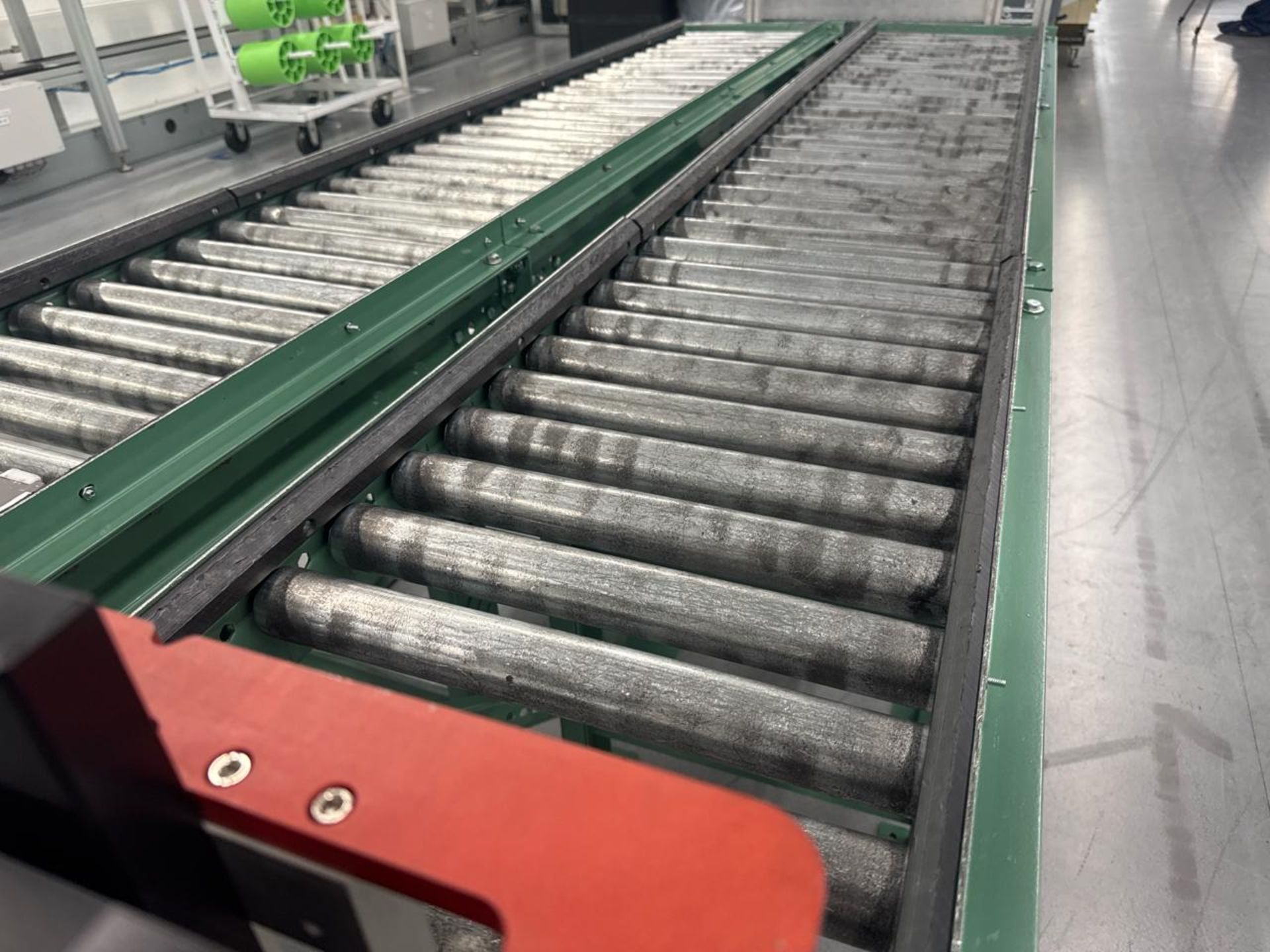 Roach 12' Roller Conveyor - Image 2 of 3