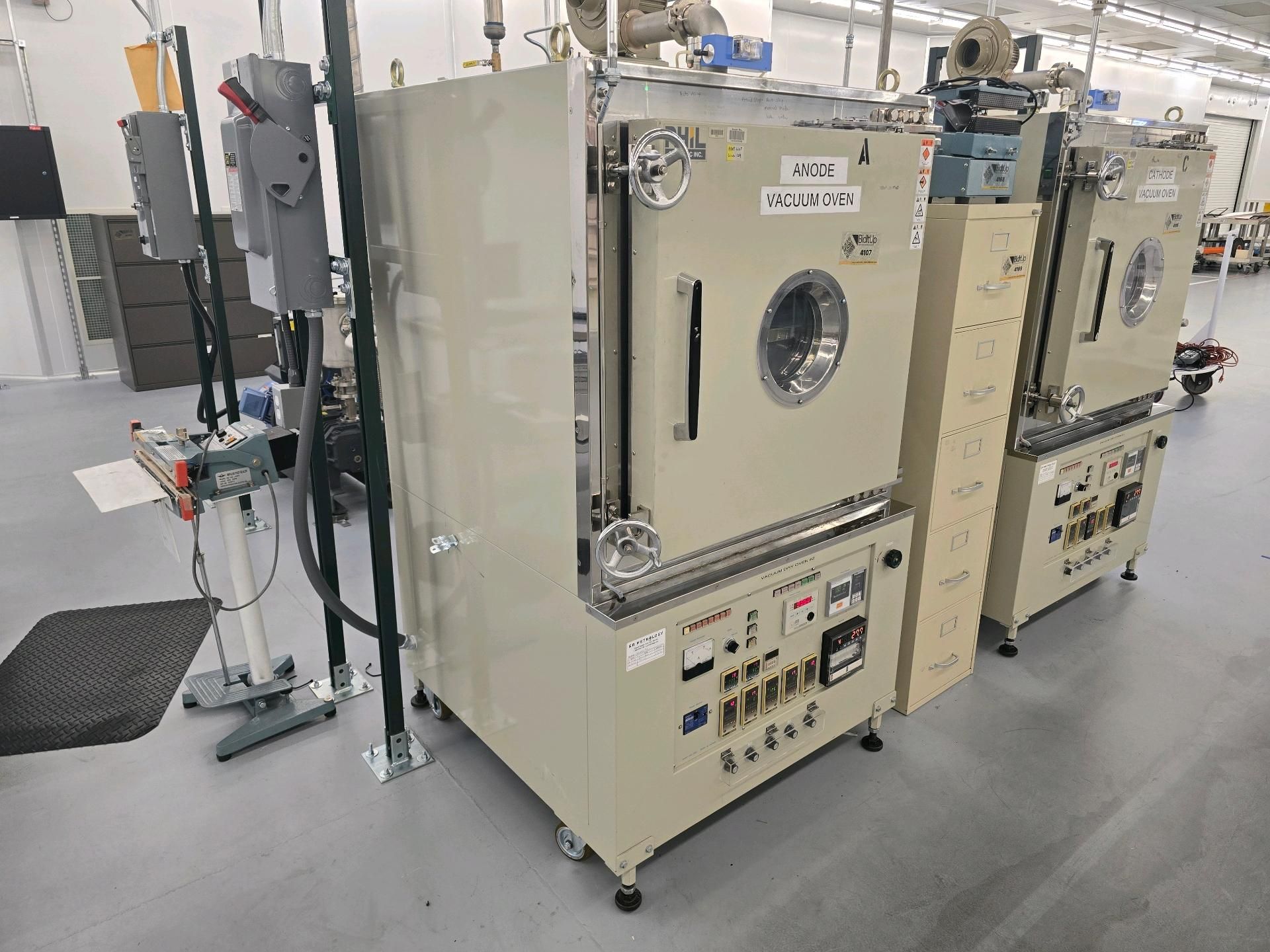 Phil Sato Vac Inc. DQ-75-SP-F Vacuum Dry Oven - Cathode