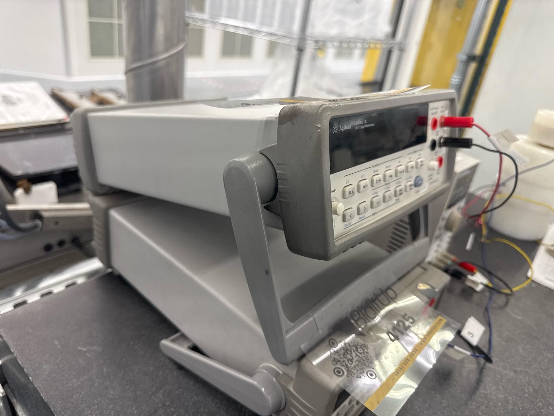 Agilent 34401A 6½‑Digit Bench Multimeter - Image 2 of 4