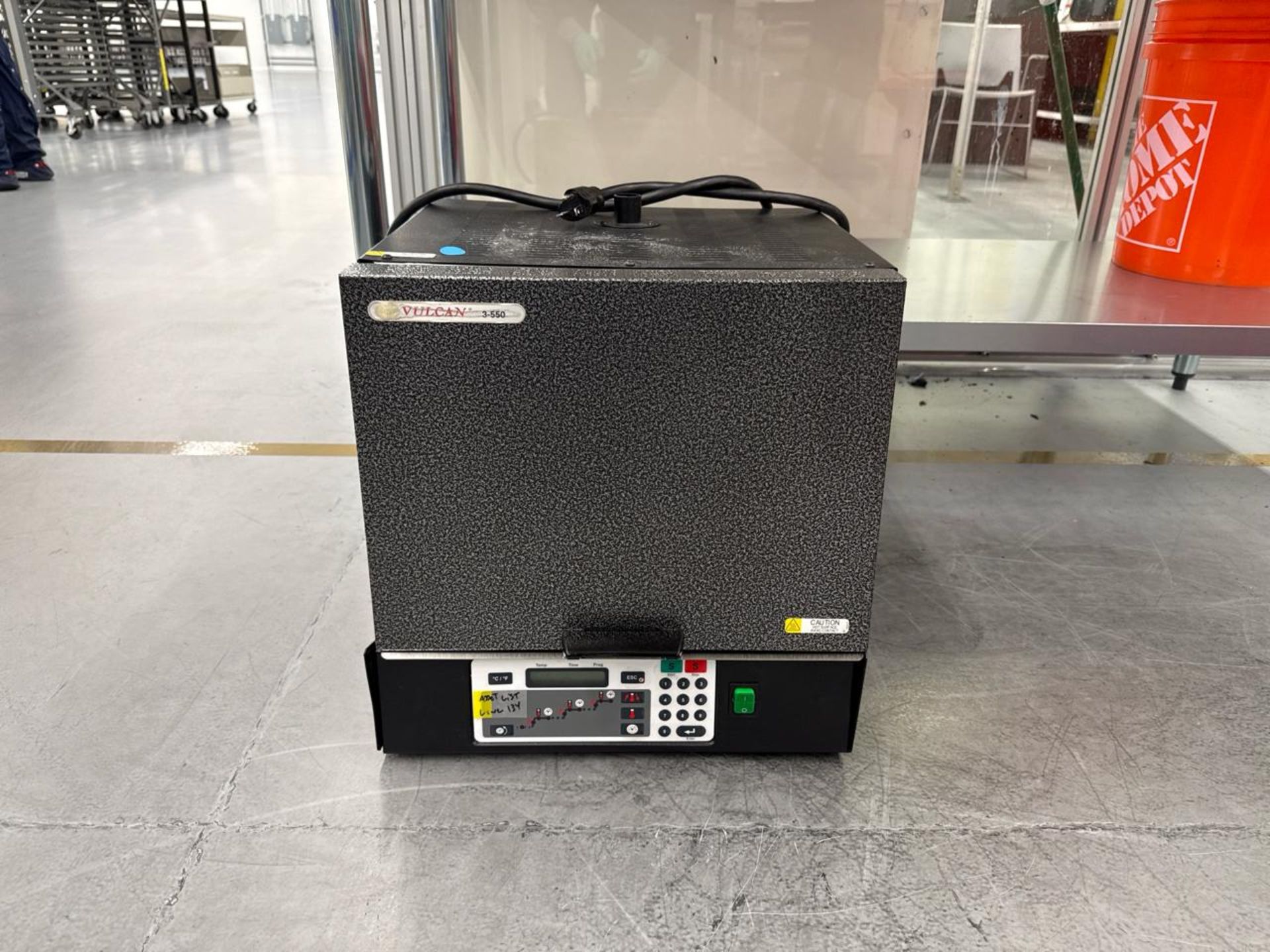 Vulcan 3-550 Burnout Furnace