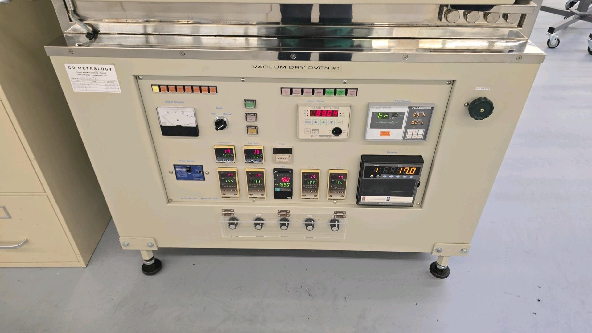 Phil Sato Vac Inc. DQ-75-SP-F Vacuum Dry Oven - Cathode - Image 3 of 14