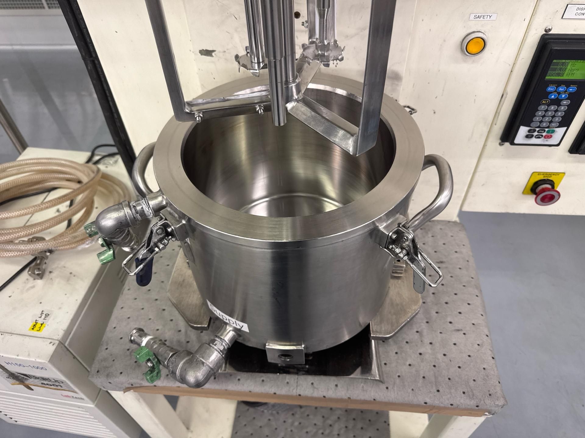 Ross VMC‑2 Triple‑Shaft VersaMix 2‑Gallon - Image 6 of 9