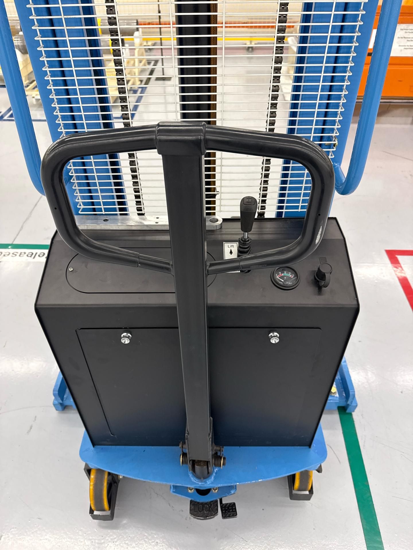 Eoslift Electric Pallet Stacker - Image 6 of 7