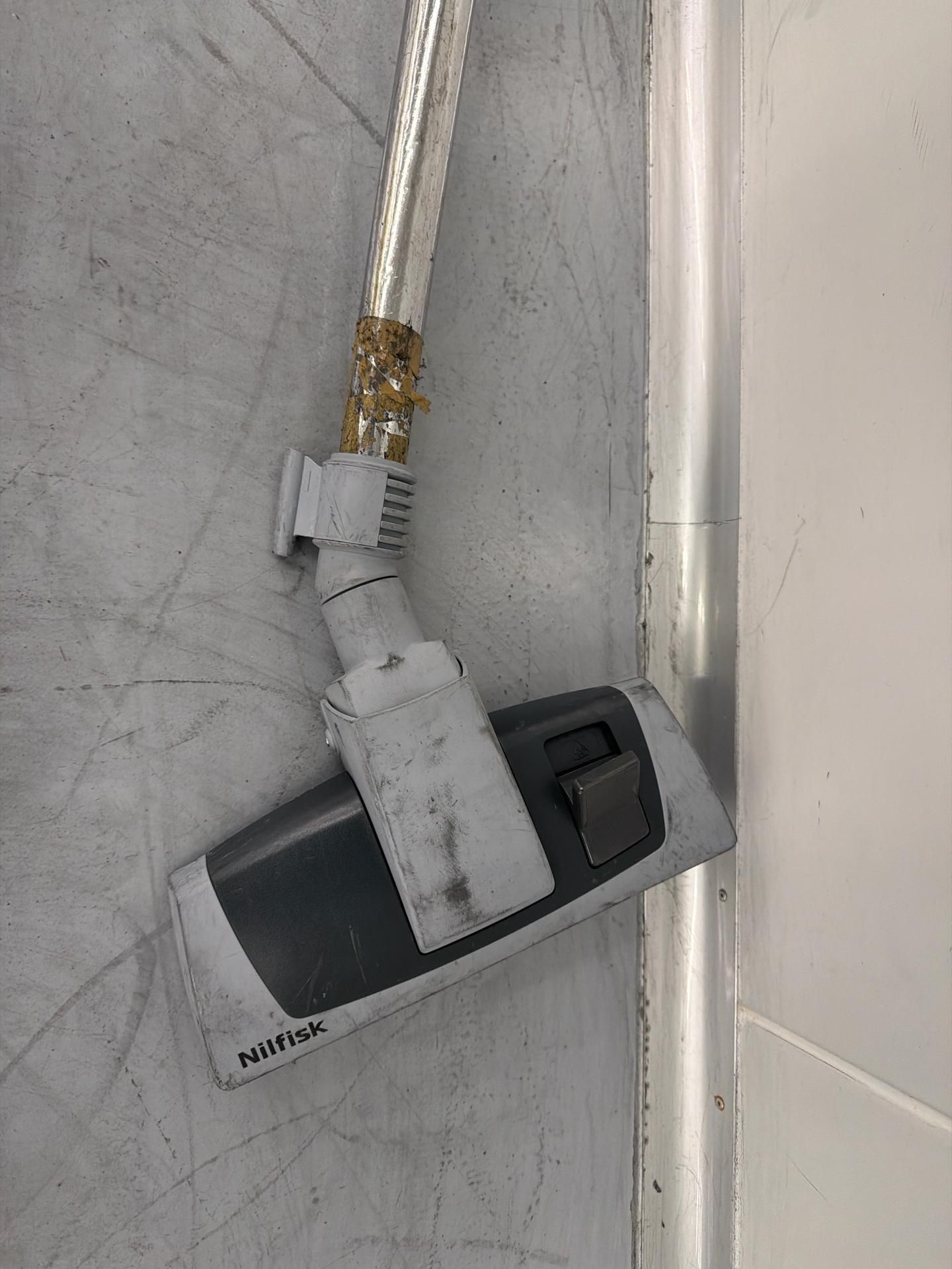 Nilfisk Vacuum - Image 4 of 4