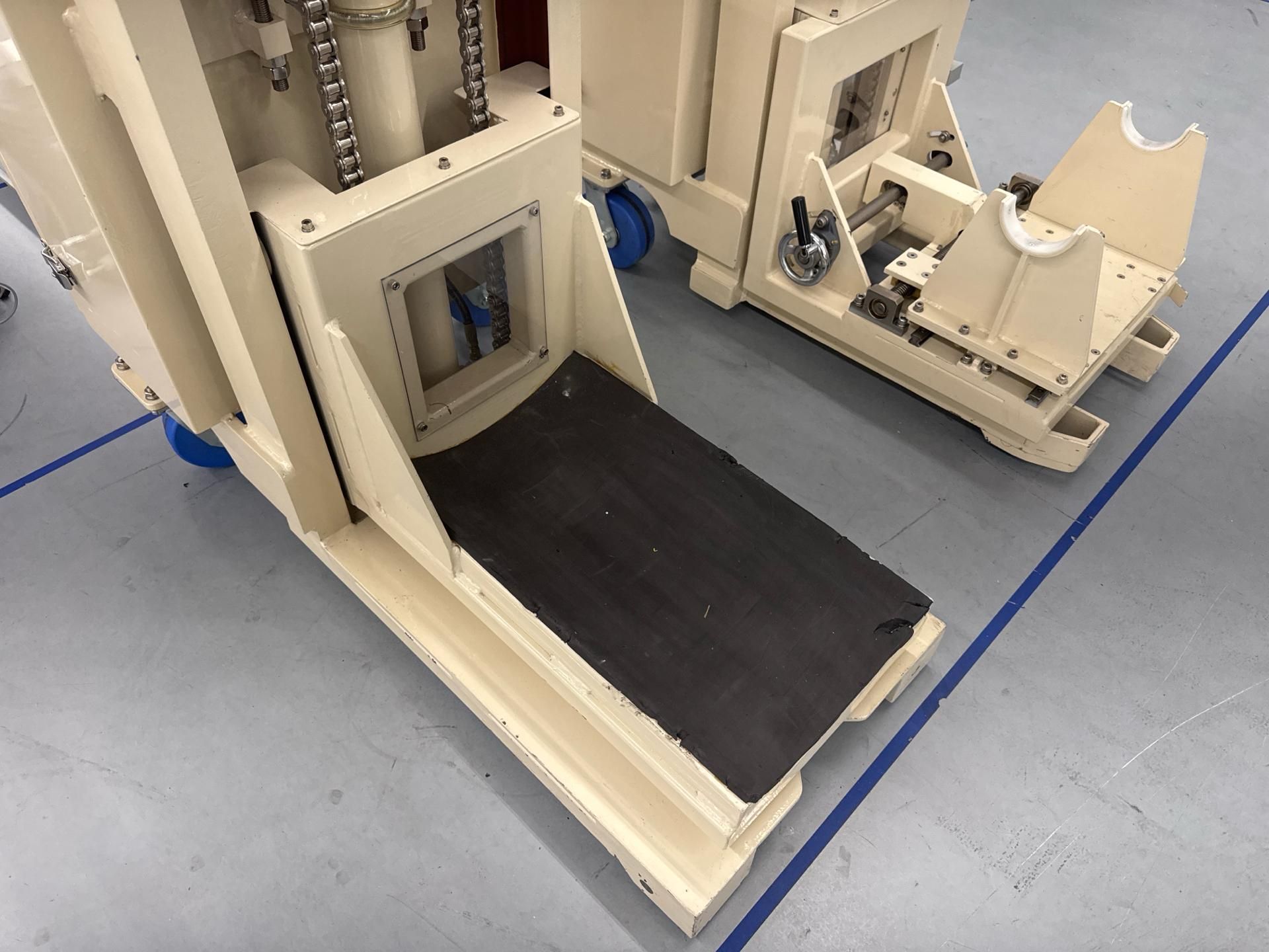400Kg Capacity PET Roll Lifter - Image 3 of 8