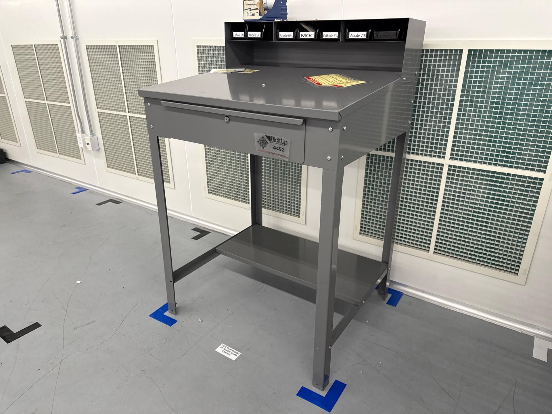 Steel work table with drawer - Image 2 of 3