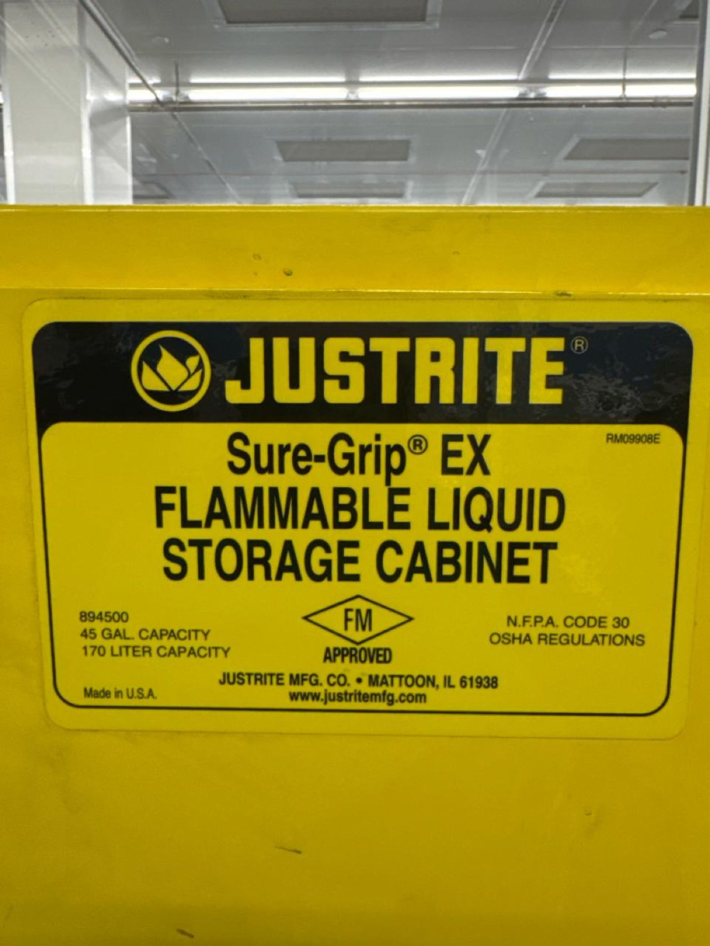 Flammable storage cabinet - Image 3 of 3