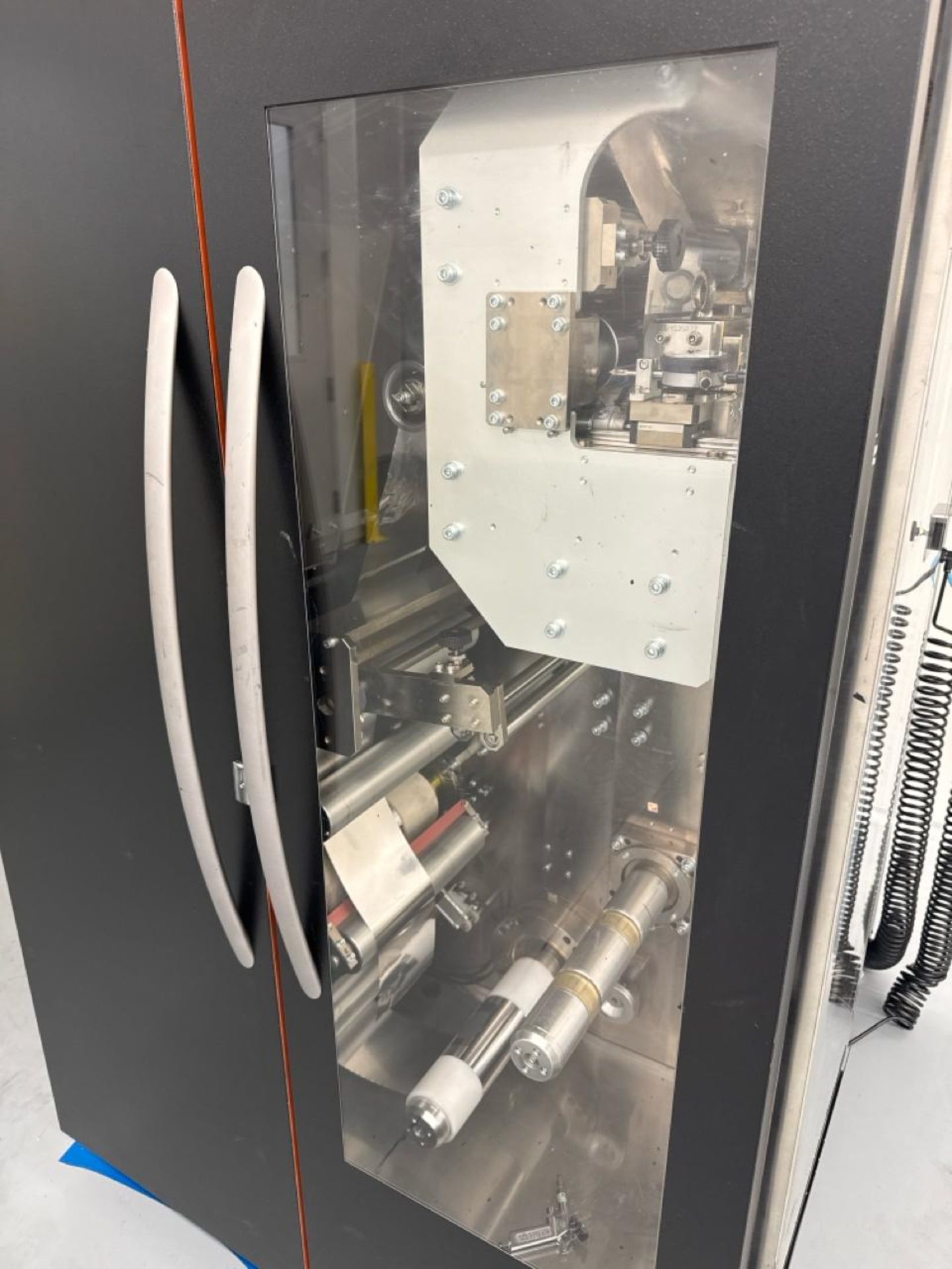Coating machine - Image 6 of 10