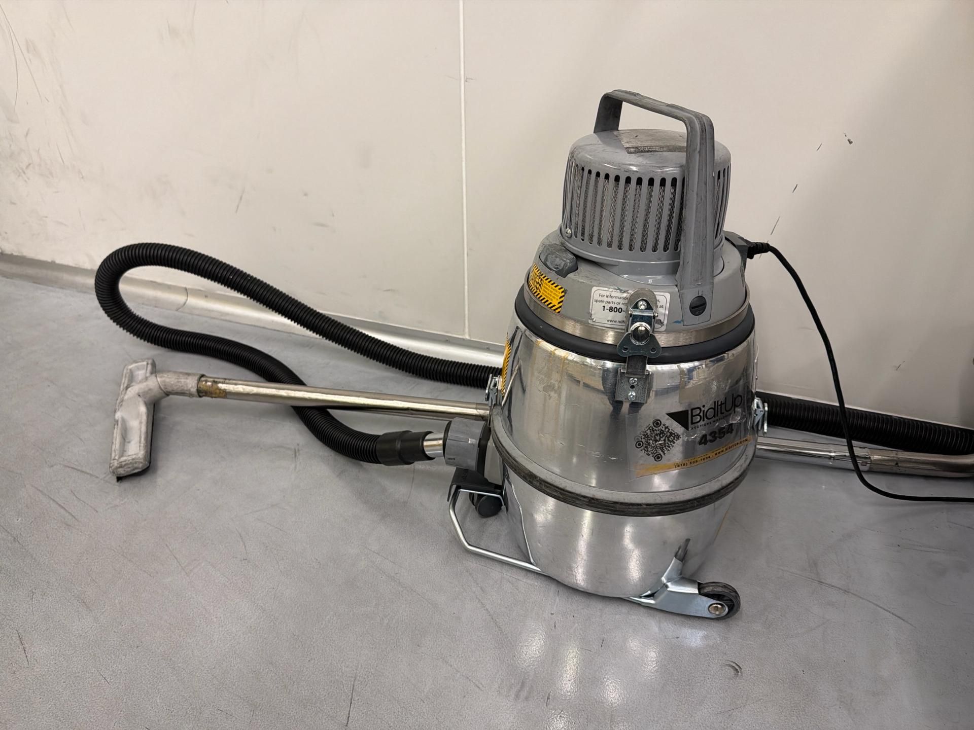 Nilfisk Vacuum