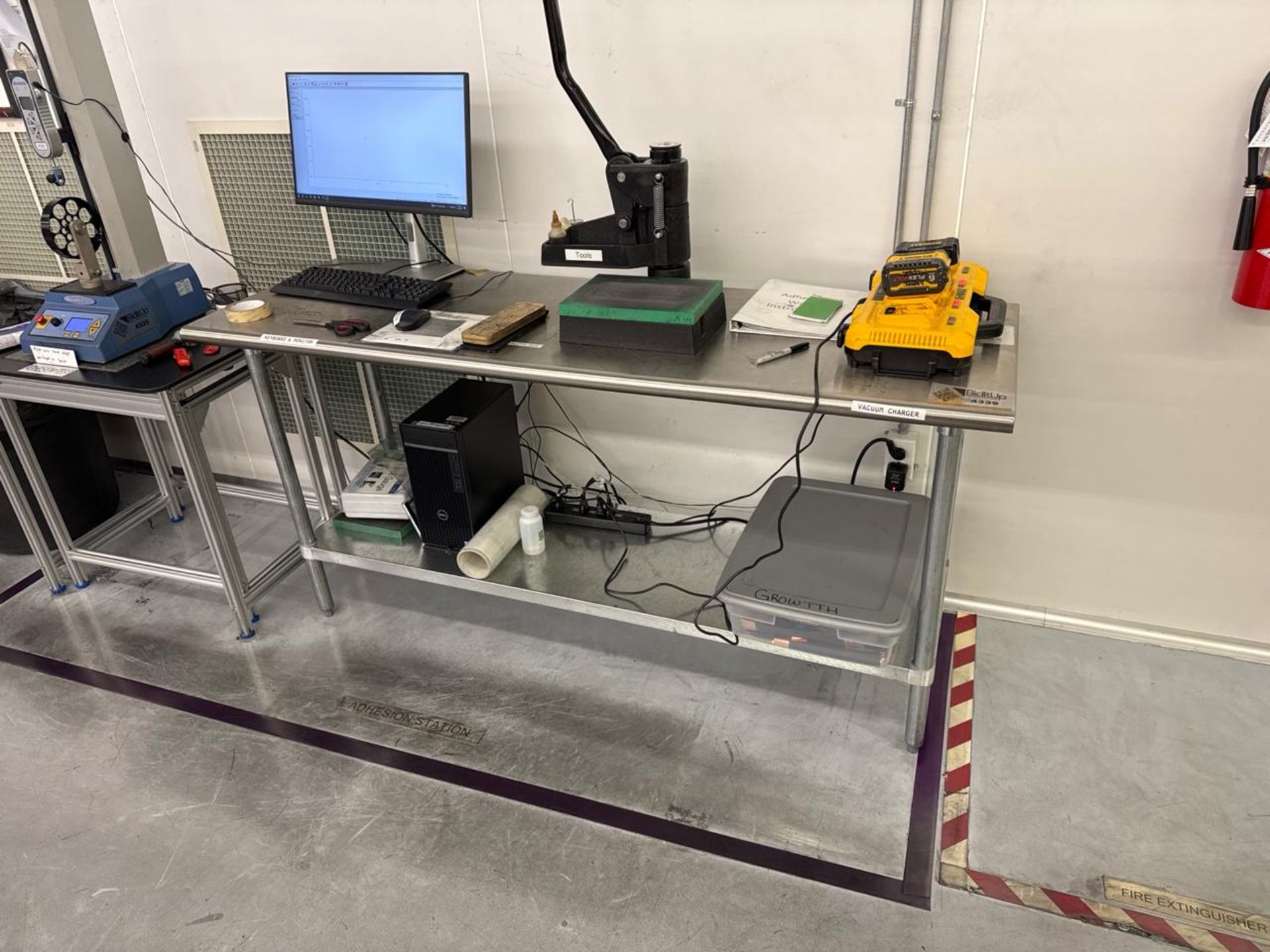 Stainless steel work Bench