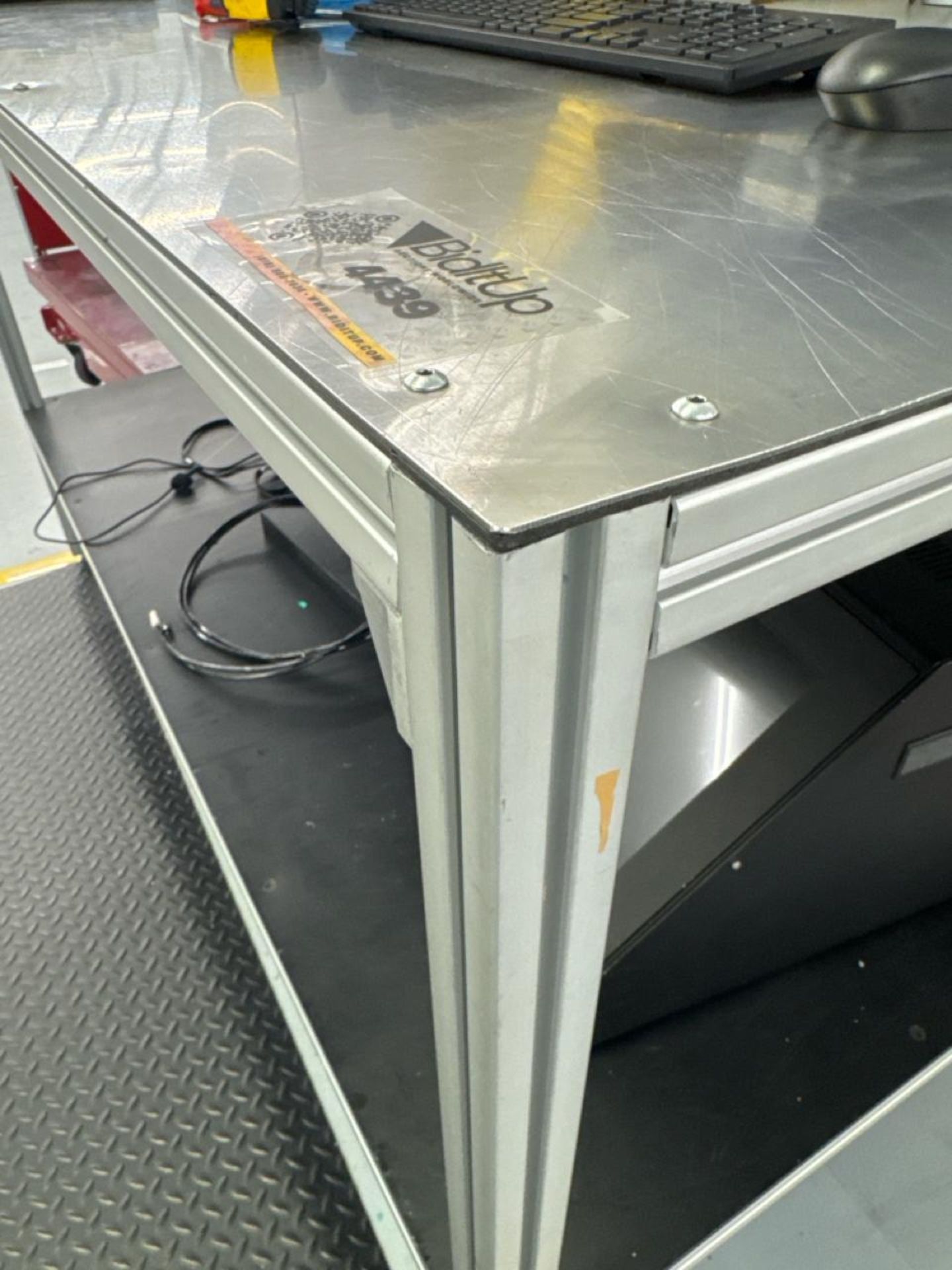 Aluminum table - Image 2 of 2