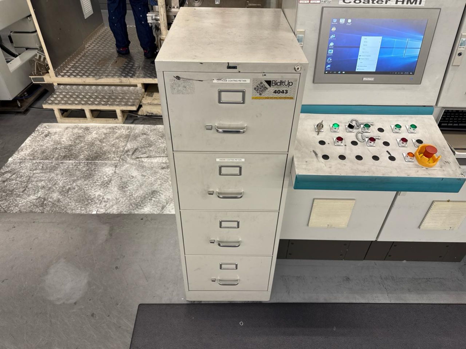 Hirsh 4-Drawer Filing Cabinet