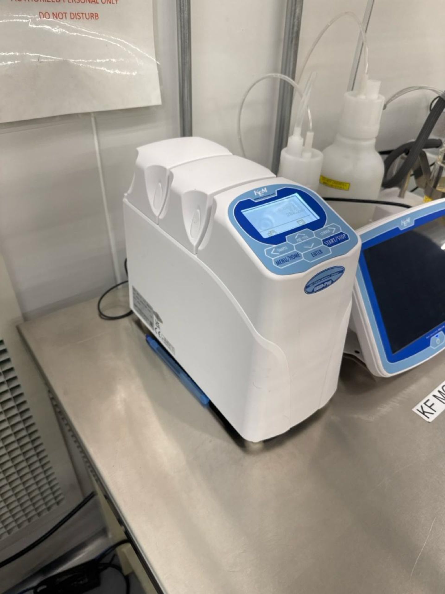 Titration testing equipment - Image 7 of 8