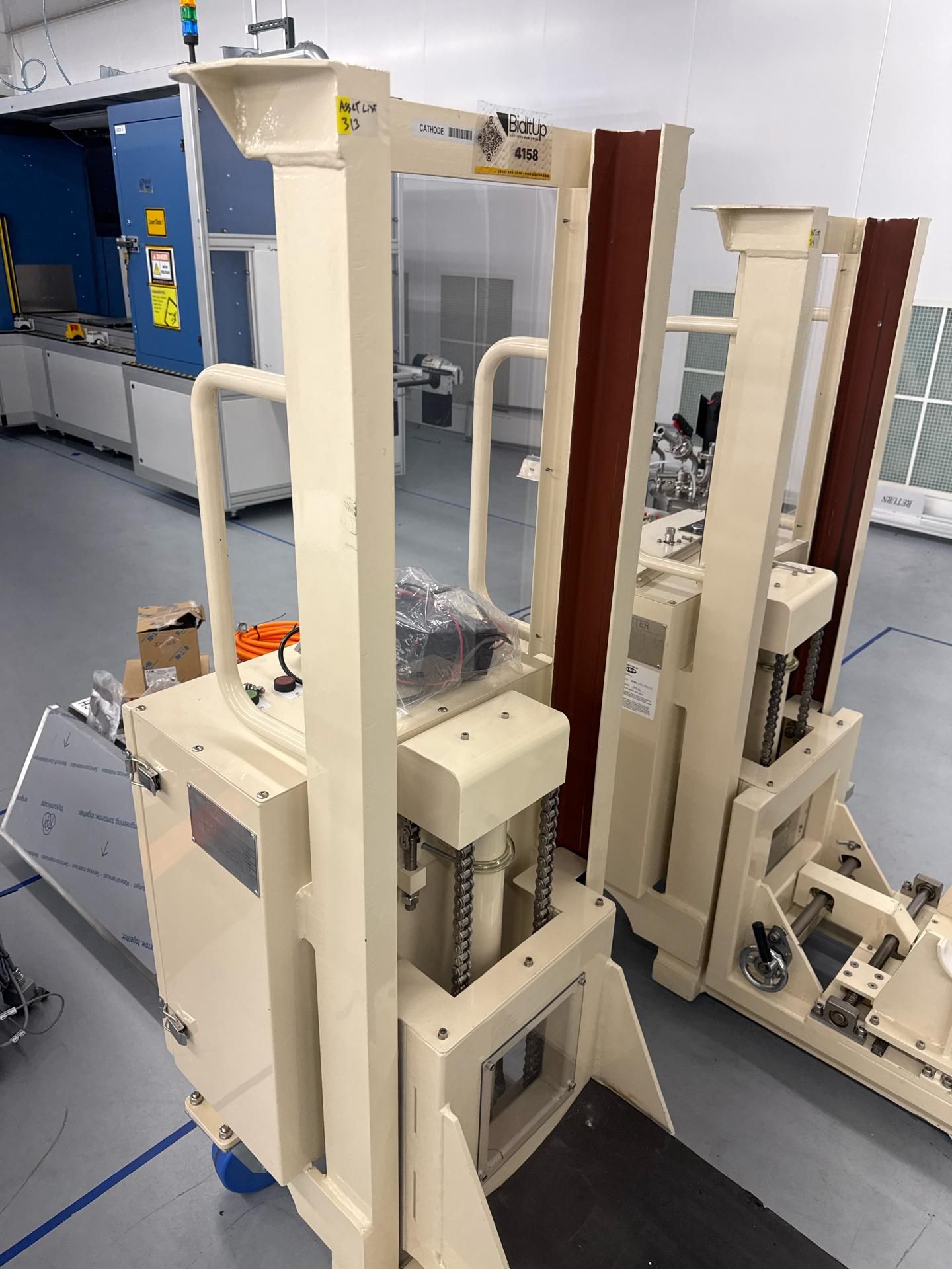 400Kg Capacity PET Roll Lifter - Image 4 of 8