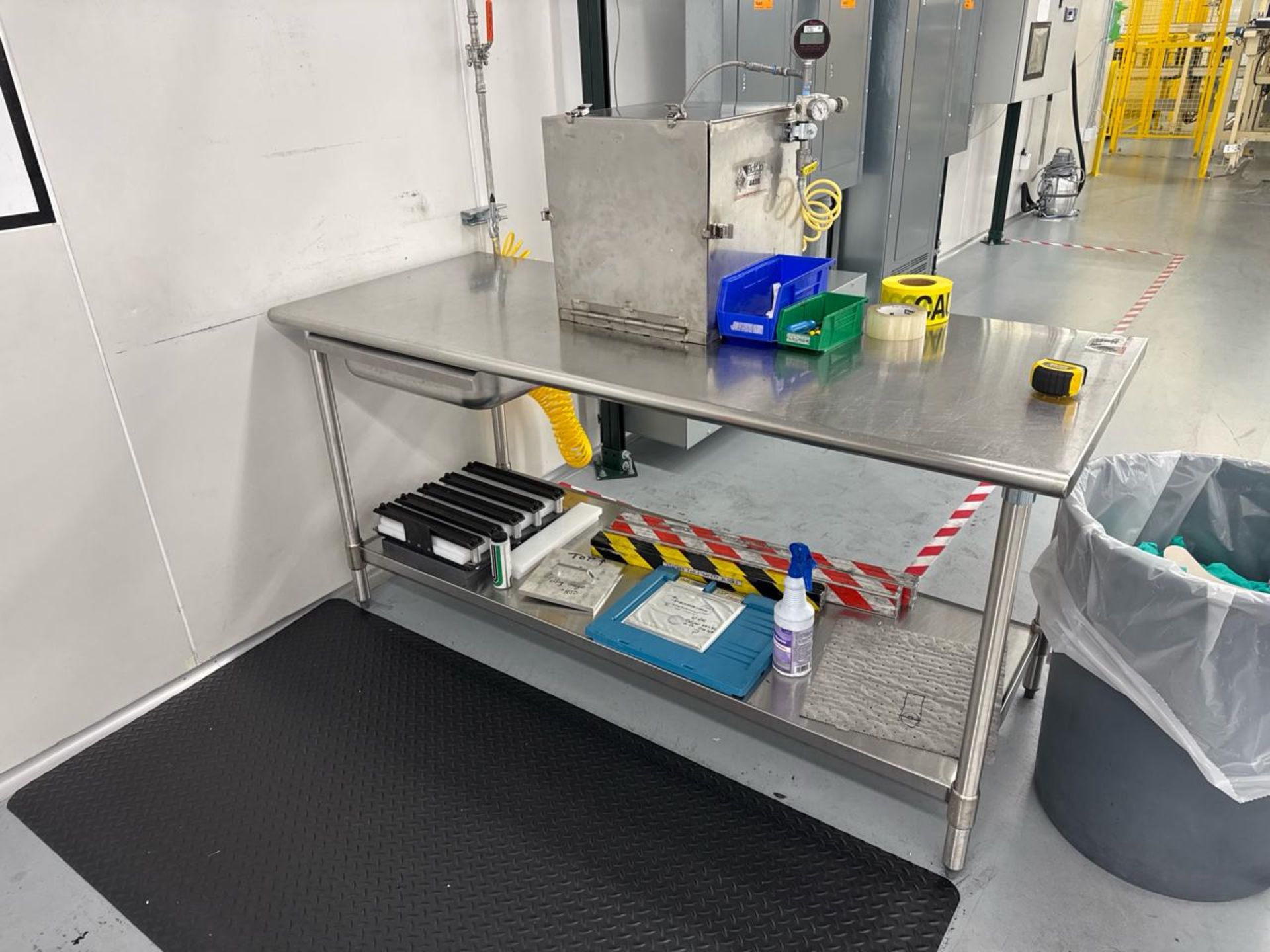 Global Industrial Stainless Steel Table