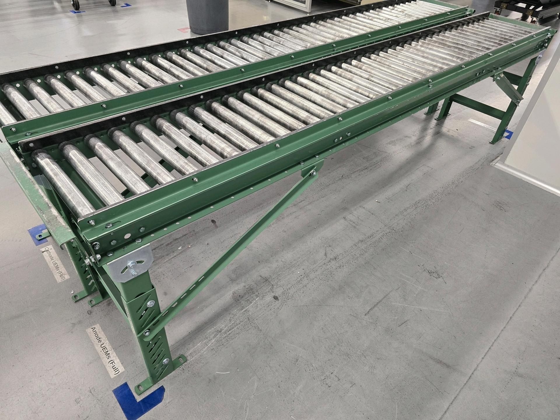 Roach 12' Roller Conveyor