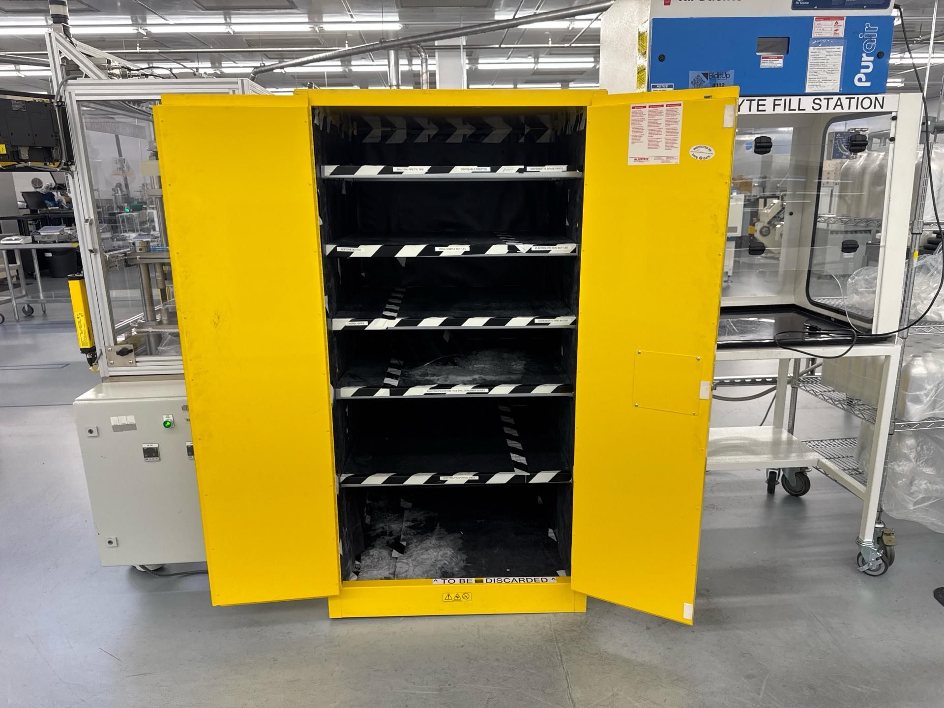 Justrite 60 Gallon Flammable Storage Cabinet - Image 3 of 4
