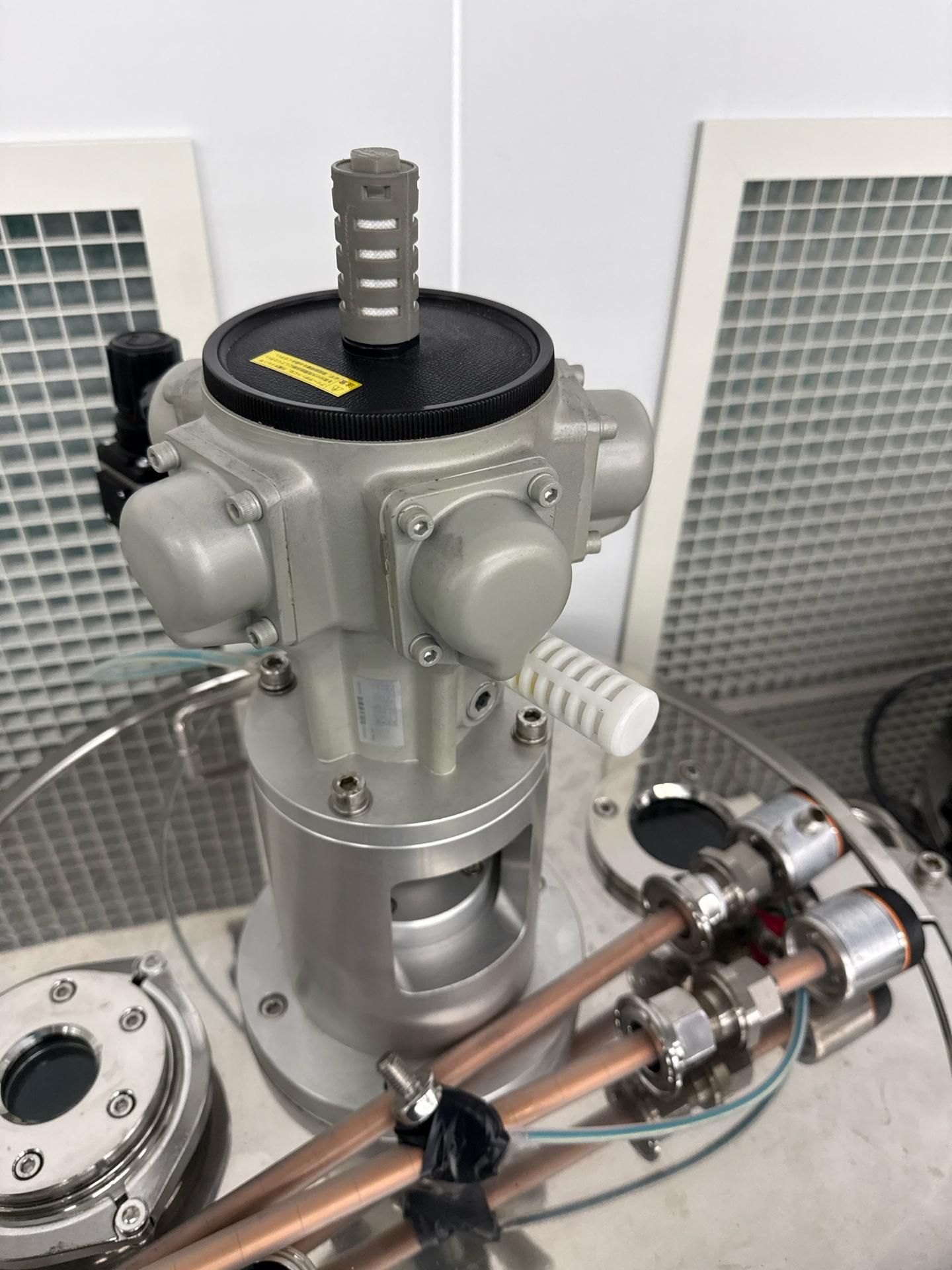 Mobile Stainless Steel Chamber - Image 4 of 4