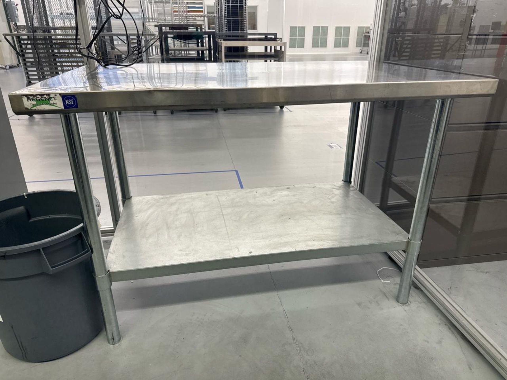 Stainless steel table - Image 2 of 2