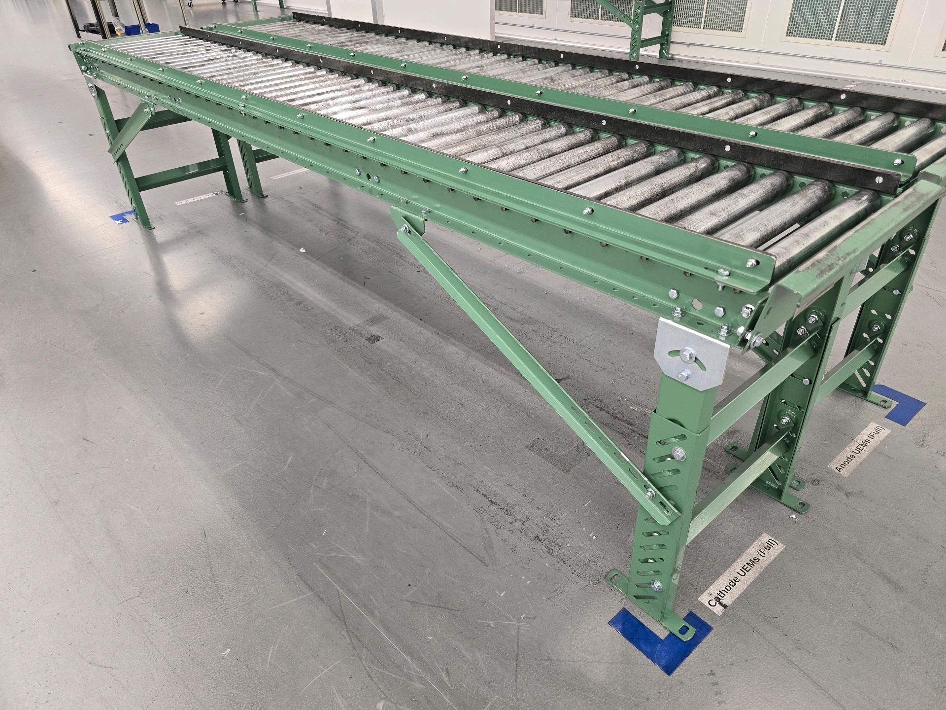 Roach 12' Roller Conveyor
