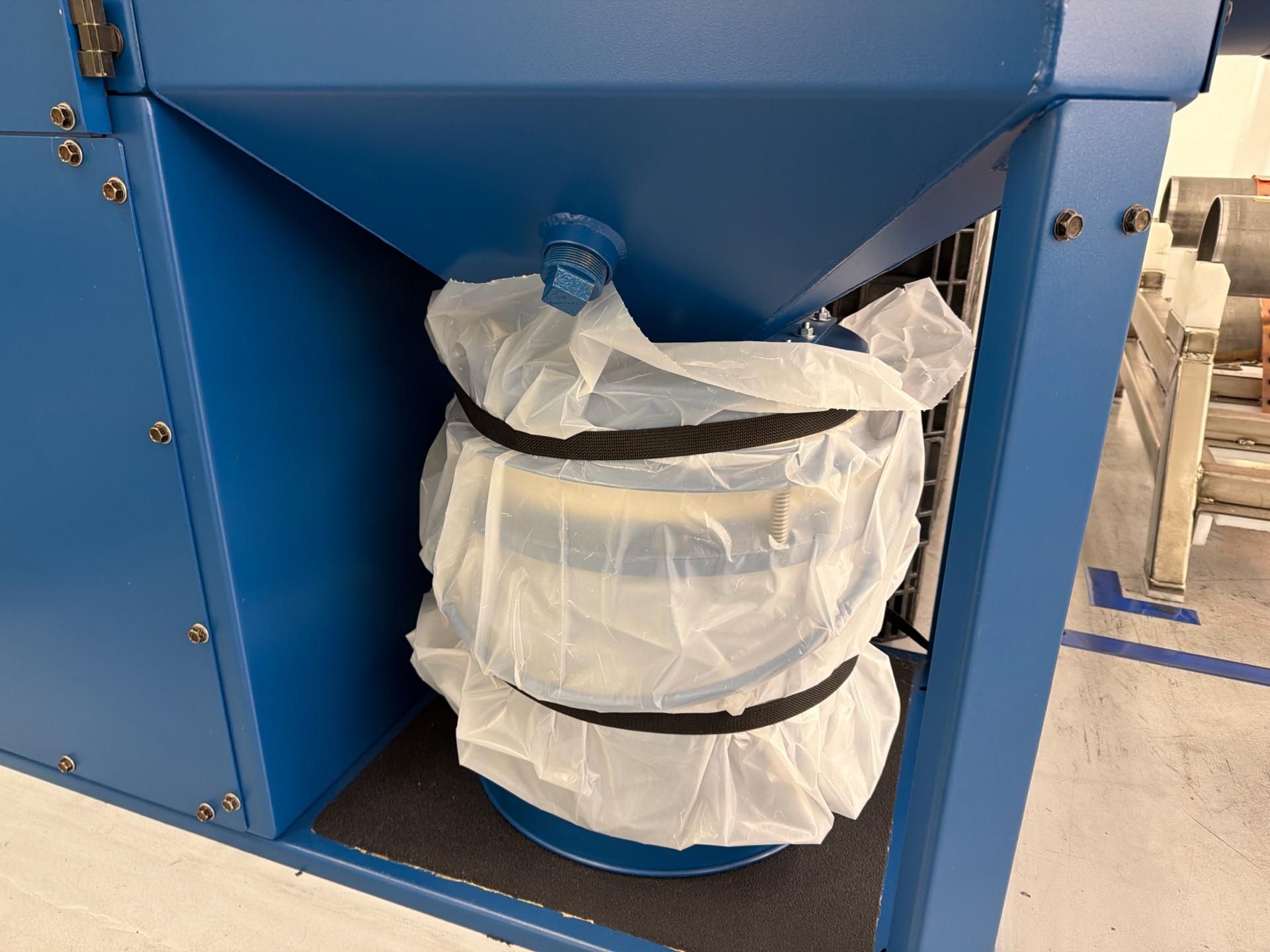 Donaldson Torit DFO 1-1 Downflo Oval industrial dust collector - Image 3 of 7