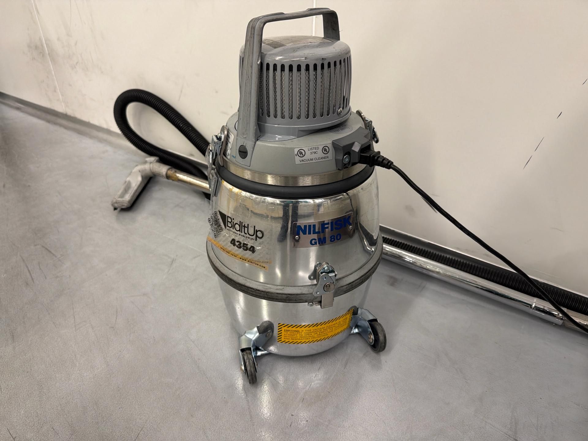 Nilfisk Vacuum - Image 2 of 4