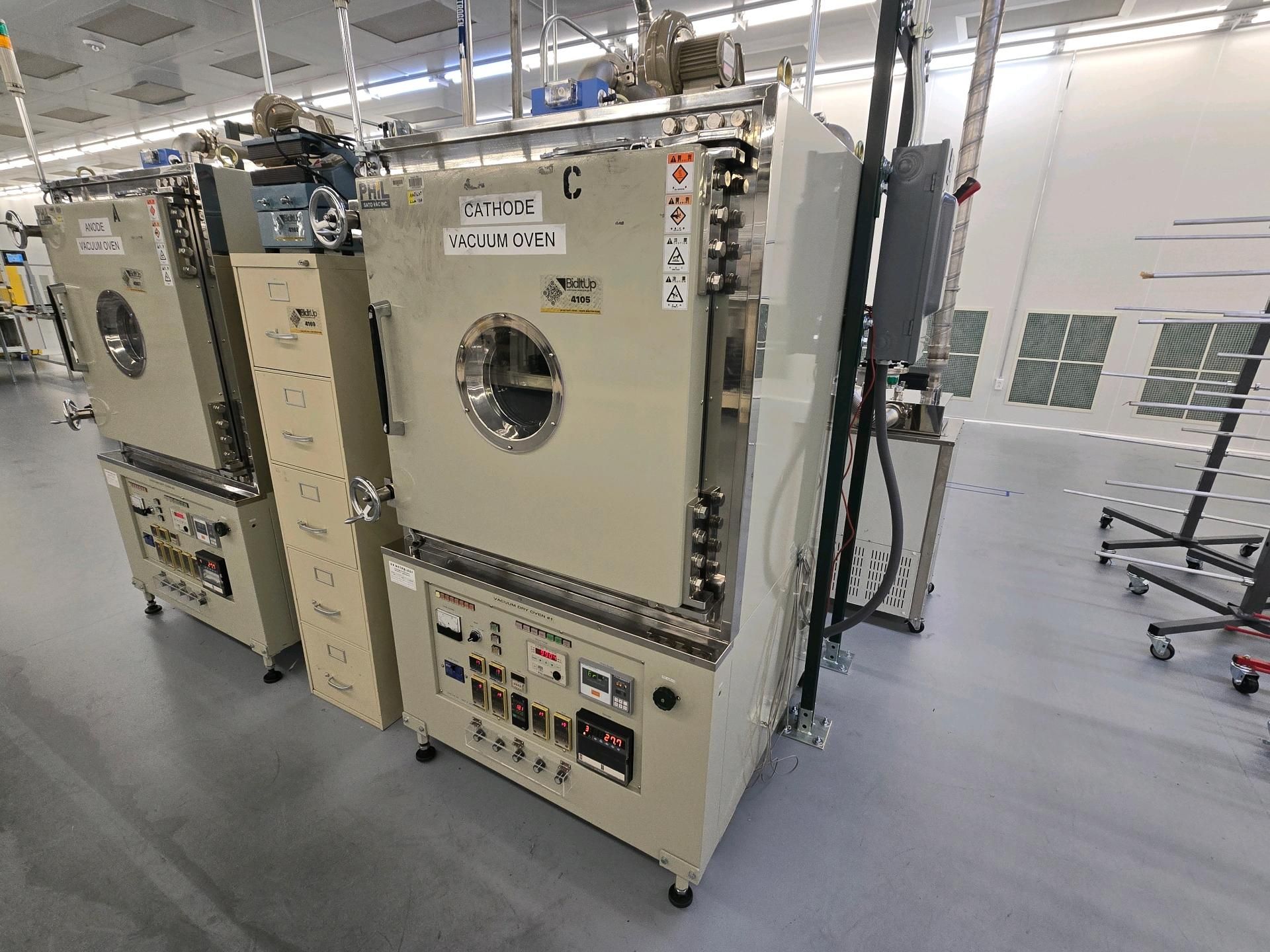 Phil Sato Vac Inc. DQ-75-SP-F Vacuum Dry Oven - Cathode