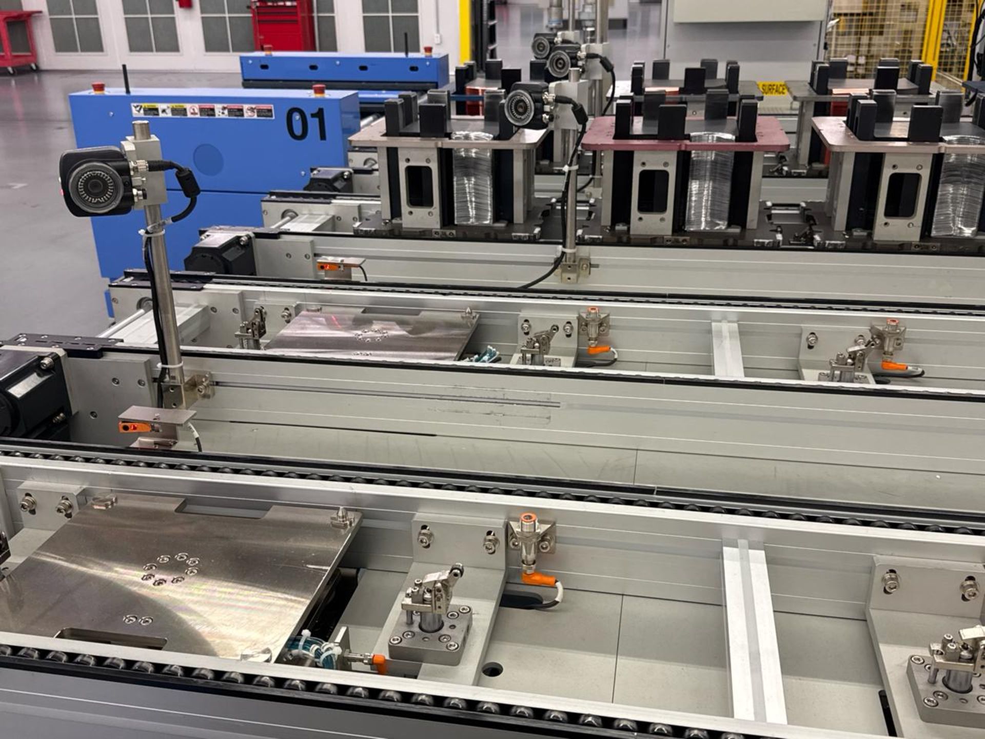 Chain-Driven Live Roller (CDLR) Conveyors For AVG - Image 13 of 13