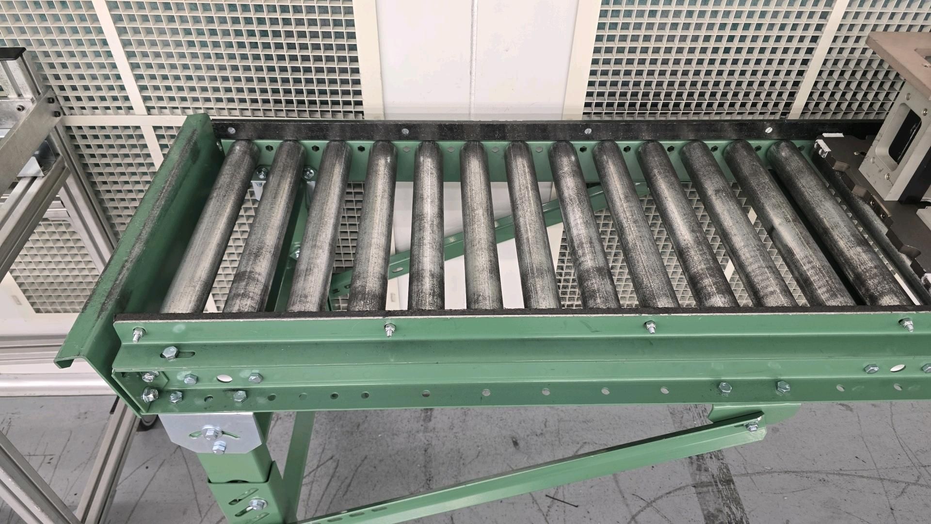 Roach 12' Roller Conveyor - Image 2 of 2