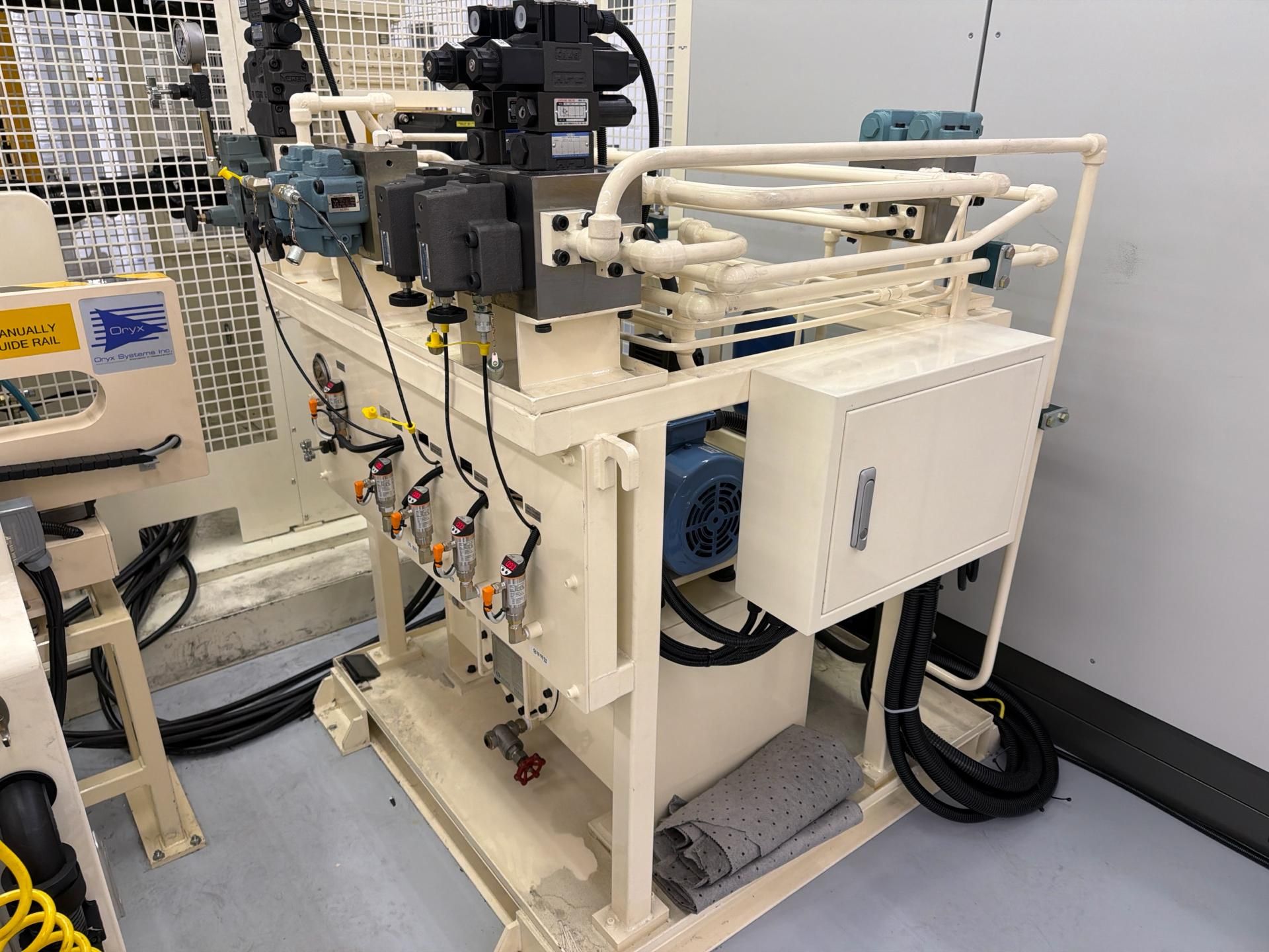 Industrial Hydraulic Power Unit with Hyundai Heavy Industries HS Series AC 3 Phase Induction Motor