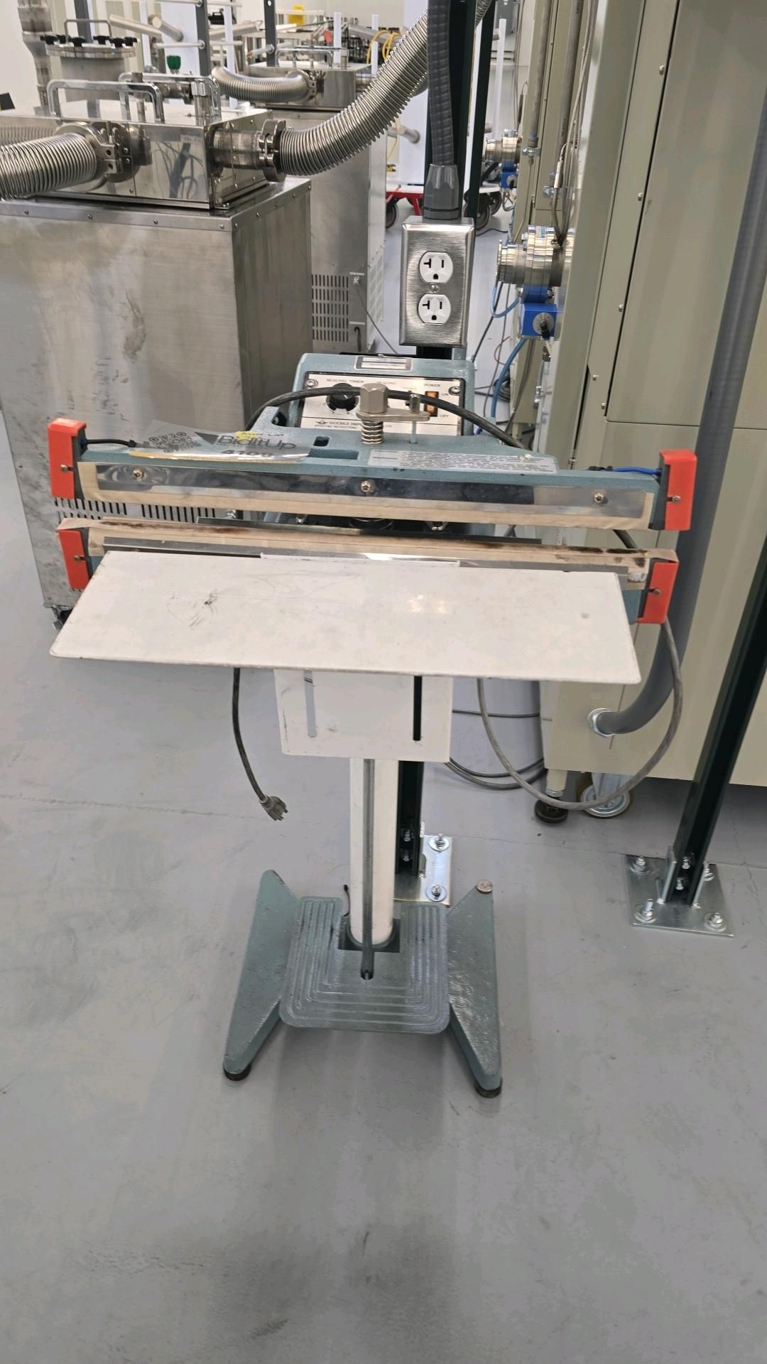 AIE 410FD Impulse Foot Sealer - Image 2 of 6