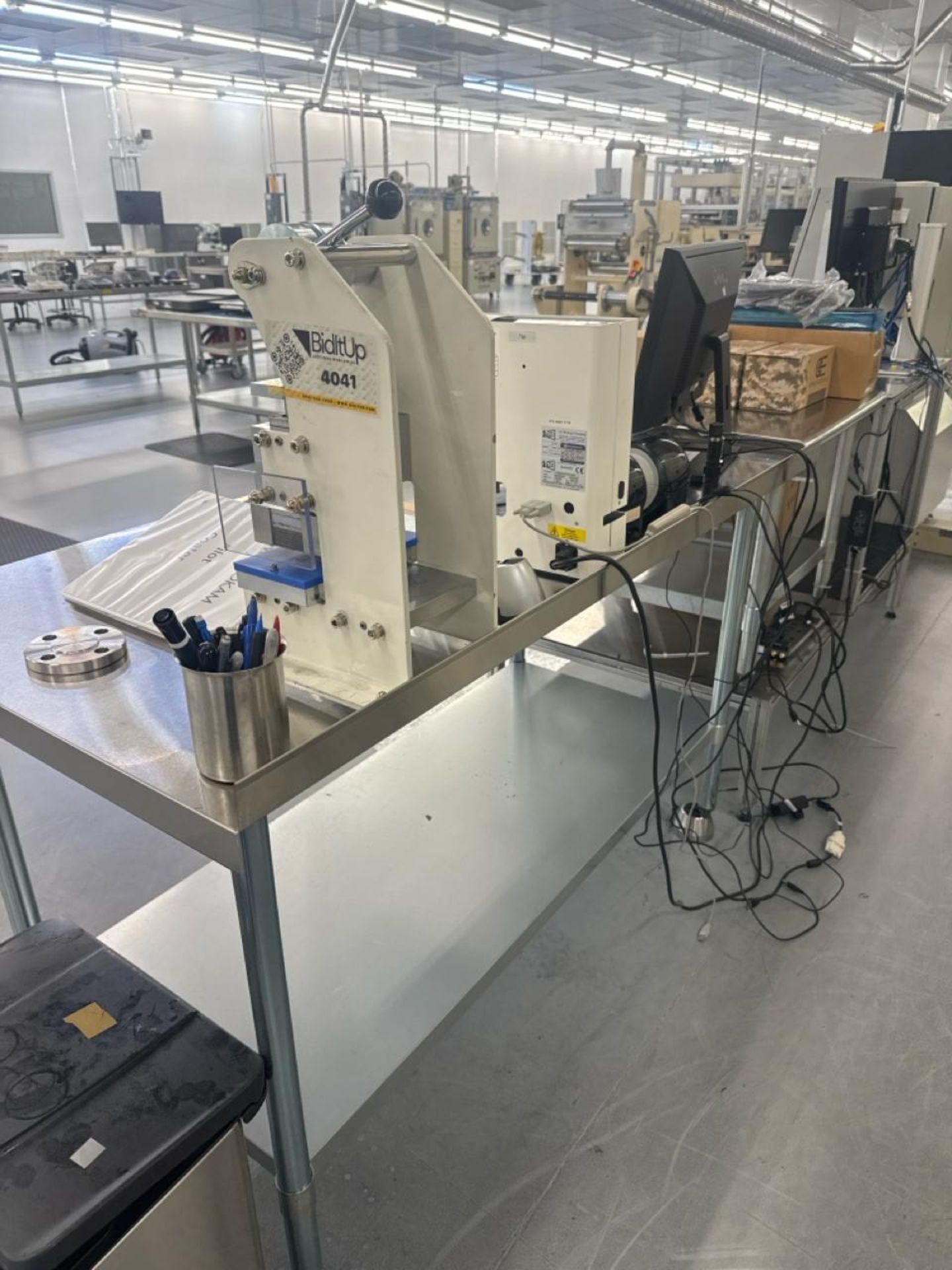 Stainless steel lab table - Image 2 of 3