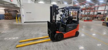 Toyota Traigo 80-Volt Electric Pneumatic Forklift