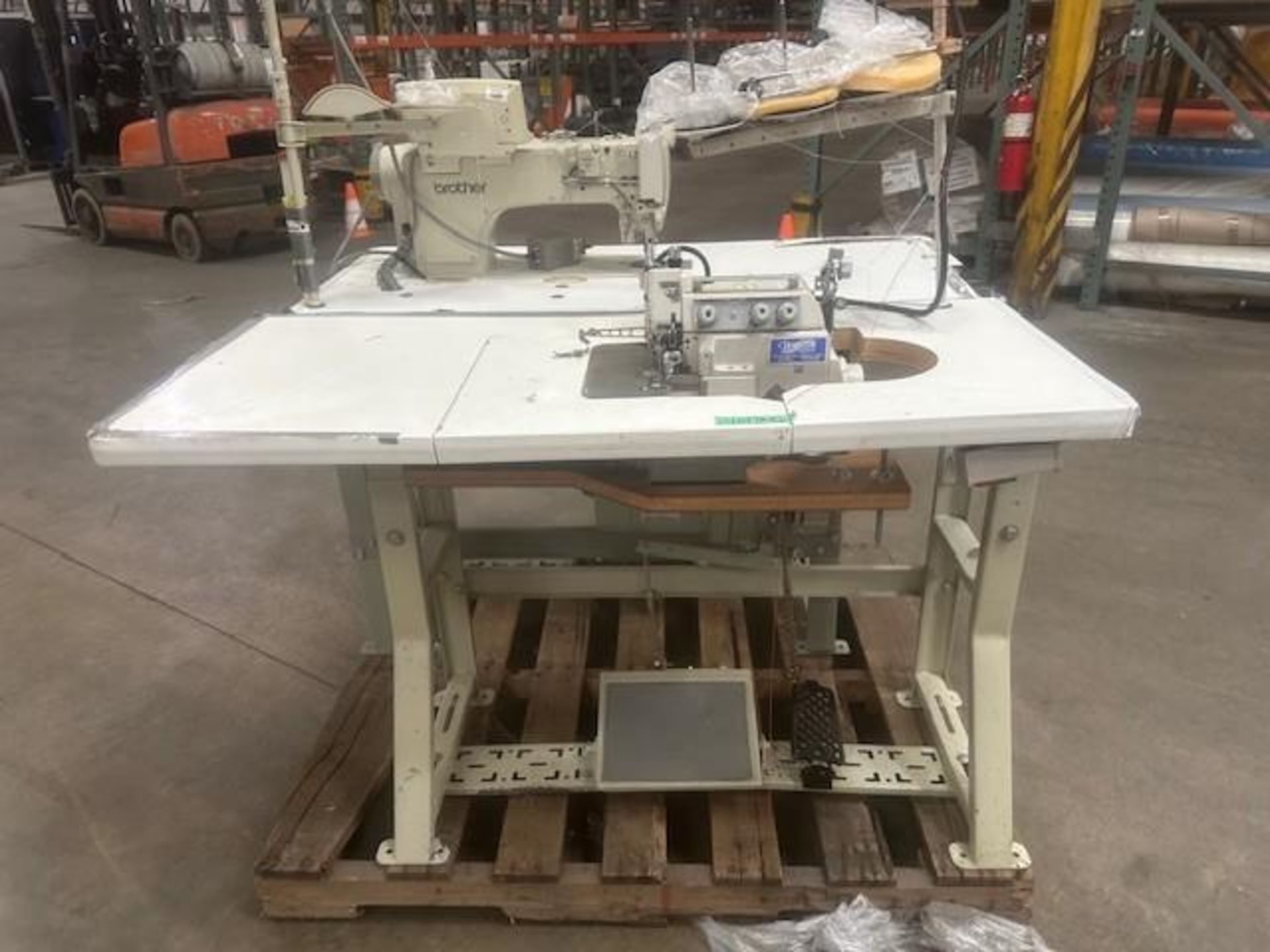Pegasus EXT5204-03-333-3-PT Three Thread Over Lock