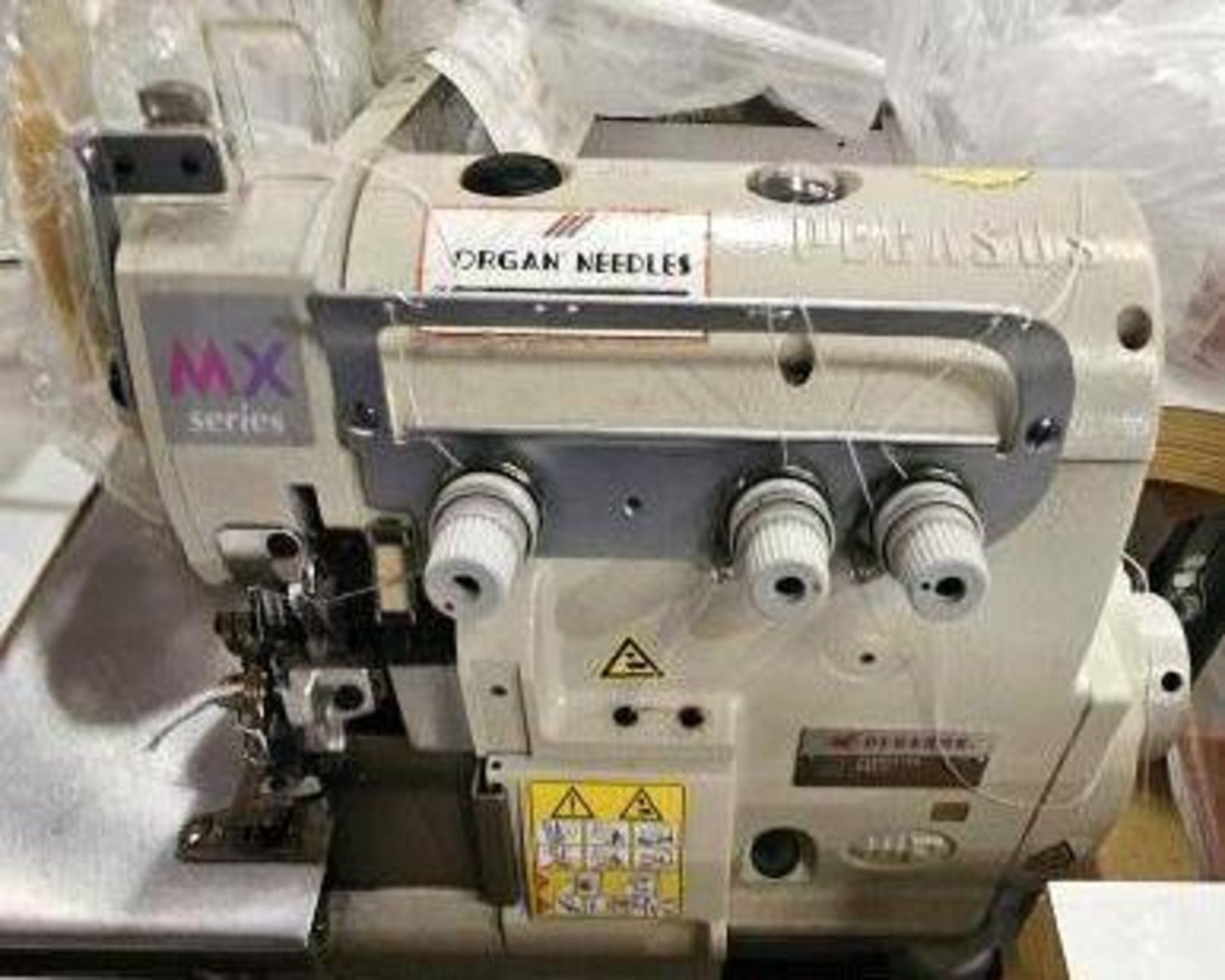 Pegasus MX5204-02-233-4 Serge Sewing Machine - Image 3 of 7