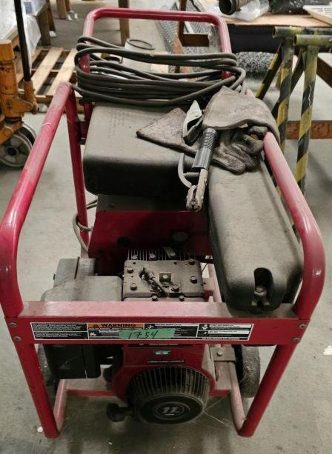 Lincoln Power Arc 5000 Generator / Stick Welder - Image 2 of 5
